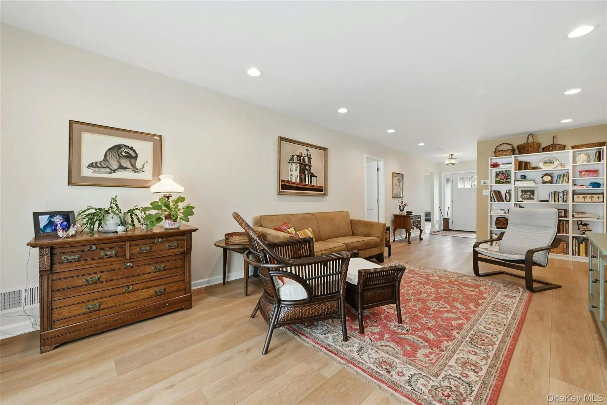 210 Elton Court, Smithtown, NY, 2 Bedrooms Bedrooms, 5 Rooms Rooms,2 BathroomsBathrooms,Residential,For Rent,Elton,0,KEY1017062 210 Elton Court, Smithtown, NY, 2 Bedrooms Bedrooms, 5 Rooms Rooms,2 BathroomsBathrooms,Residential,For Rent,Elton,0,KEY1017062