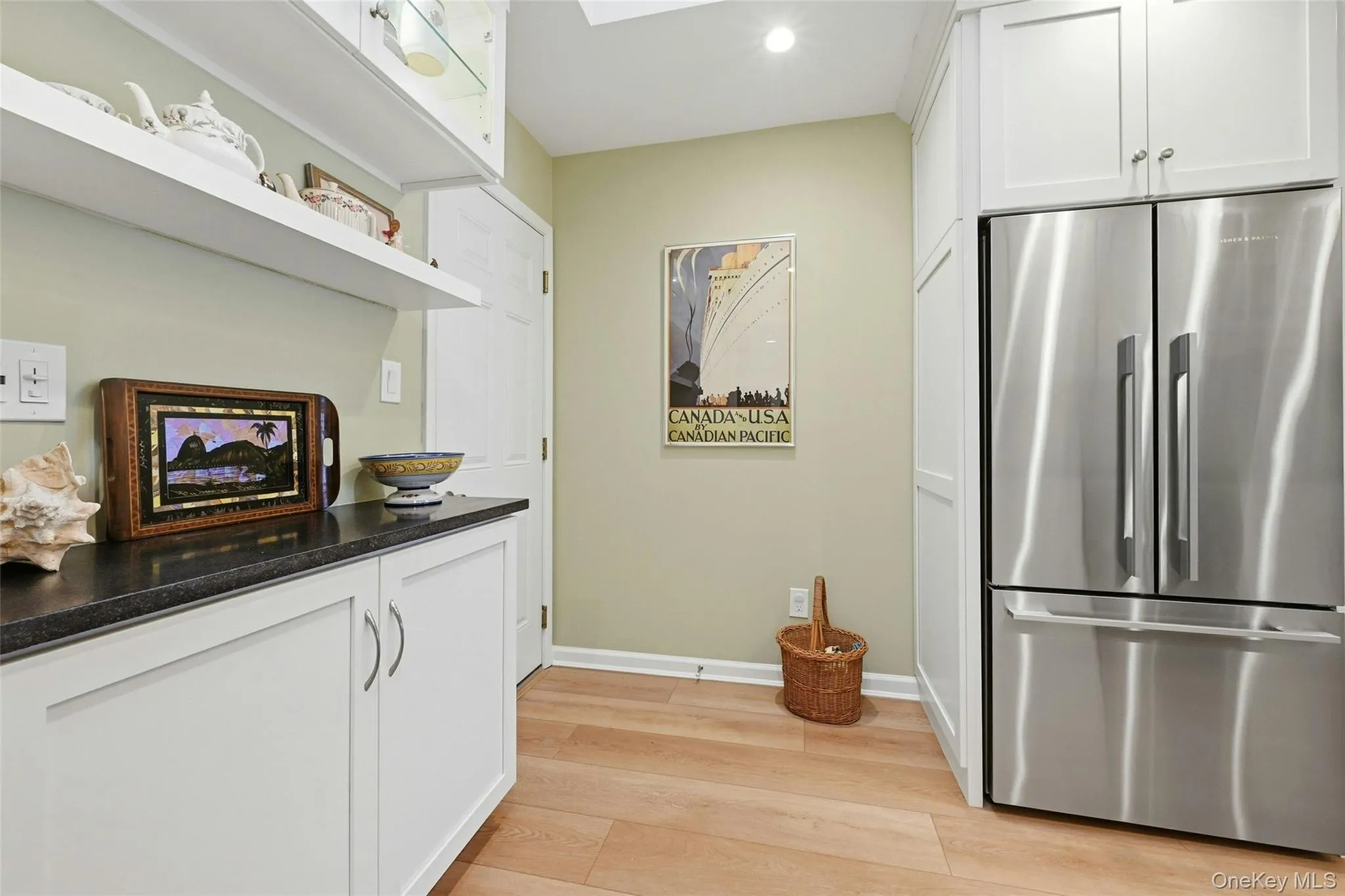 210 Elton Court, Smithtown, NY, 2 Bedrooms Bedrooms, 5 Rooms Rooms,2 BathroomsBathrooms,Residential,For Rent,Elton,0,KEY1017062 210 Elton Court, Smithtown, NY, 2 Bedrooms Bedrooms, 5 Rooms Rooms,2 BathroomsBathrooms,Residential,For Rent,Elton,0,KEY1017062