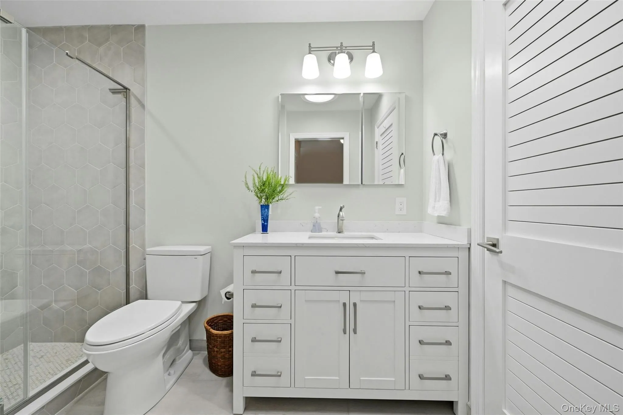 210 Elton Court, Smithtown, NY, 2 Bedrooms Bedrooms, 5 Rooms Rooms,2 BathroomsBathrooms,Residential,For Rent,Elton,0,KEY1017062 210 Elton Court, Smithtown, NY, 2 Bedrooms Bedrooms, 5 Rooms Rooms,2 BathroomsBathrooms,Residential,For Rent,Elton,0,KEY1017062