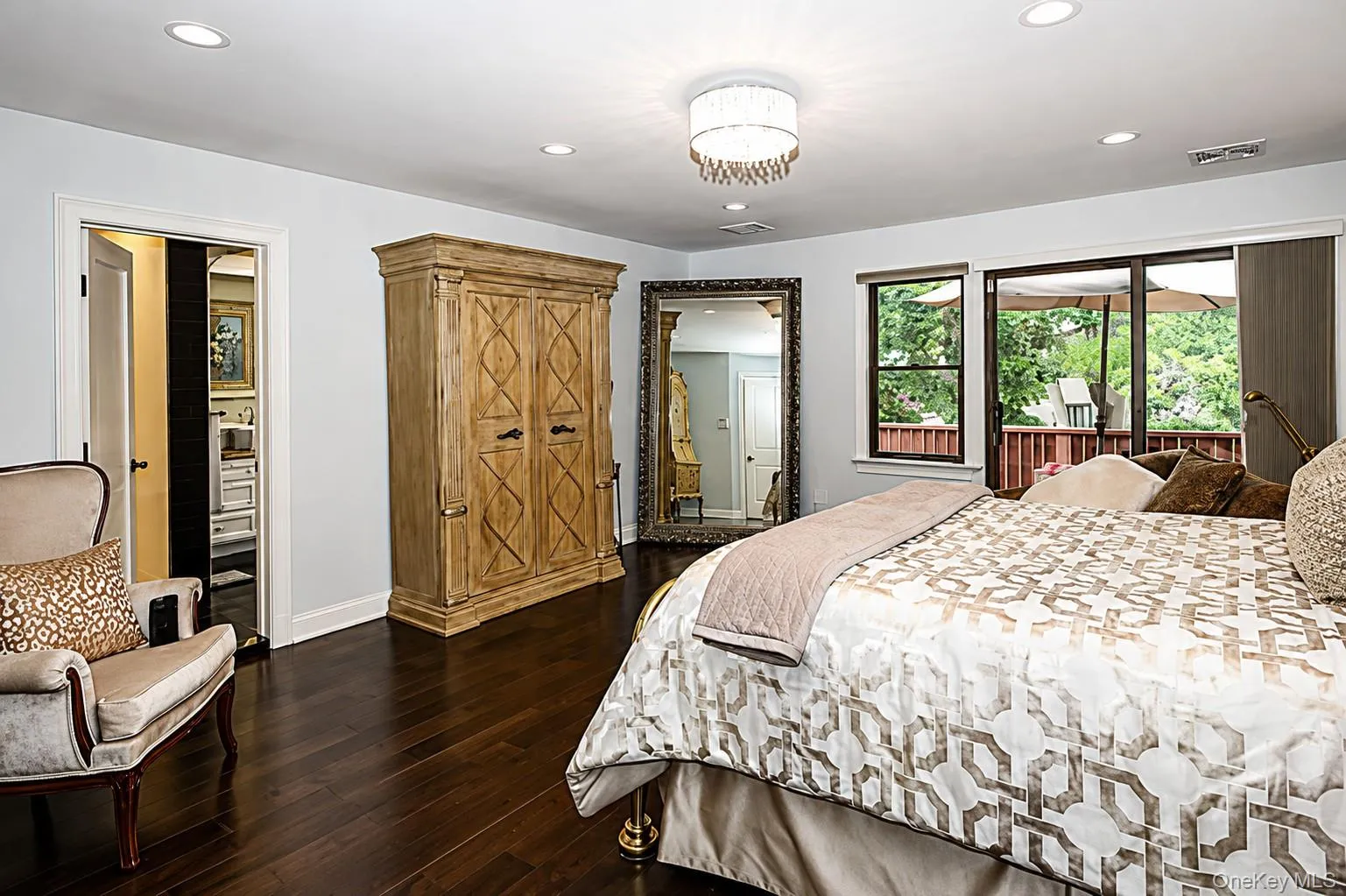 27 Hunt Court, Oyster Bay, NY, 3 Bedrooms Bedrooms, 8 Rooms Rooms,2 BathroomsBathrooms,Residential,For Rent,Hunt,0,KEY1017063 27 Hunt Court, Oyster Bay, NY, 3 Bedrooms Bedrooms, 8 Rooms Rooms,2 BathroomsBathrooms,Residential,For Rent,Hunt,0,KEY1017063