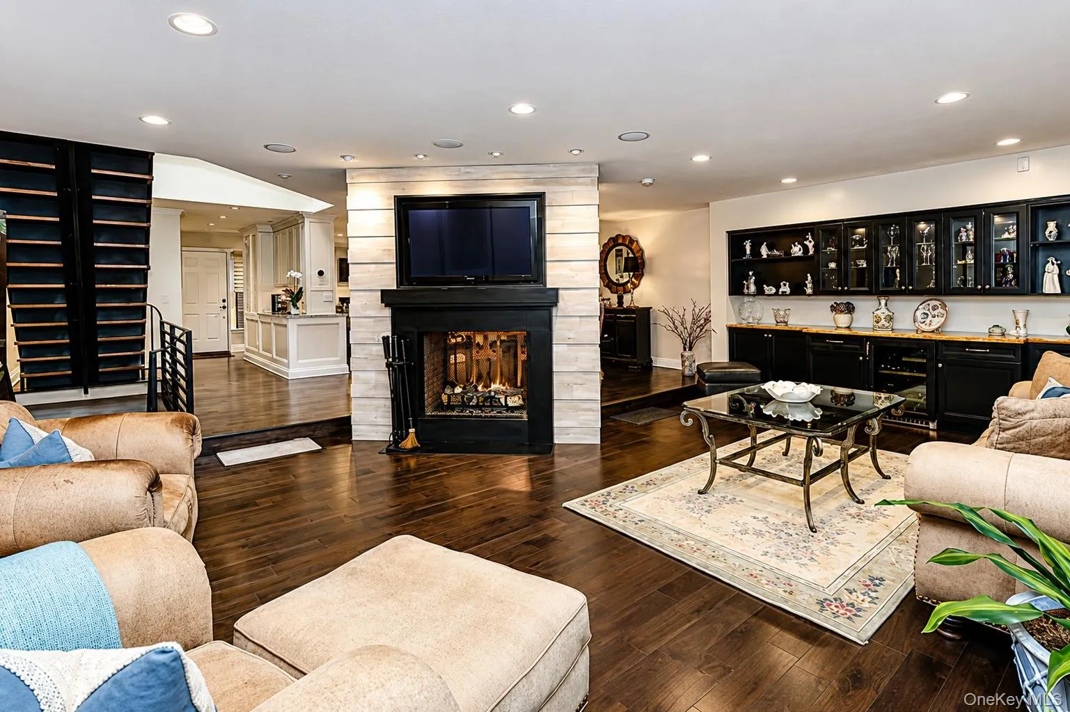 27 Hunt Court, Oyster Bay, NY, 3 Bedrooms Bedrooms, 8 Rooms Rooms,2 BathroomsBathrooms,Residential,For Rent,Hunt,0,KEY1017063 27 Hunt Court, Oyster Bay, NY, 3 Bedrooms Bedrooms, 8 Rooms Rooms,2 BathroomsBathrooms,Residential,For Rent,Hunt,0,KEY1017063