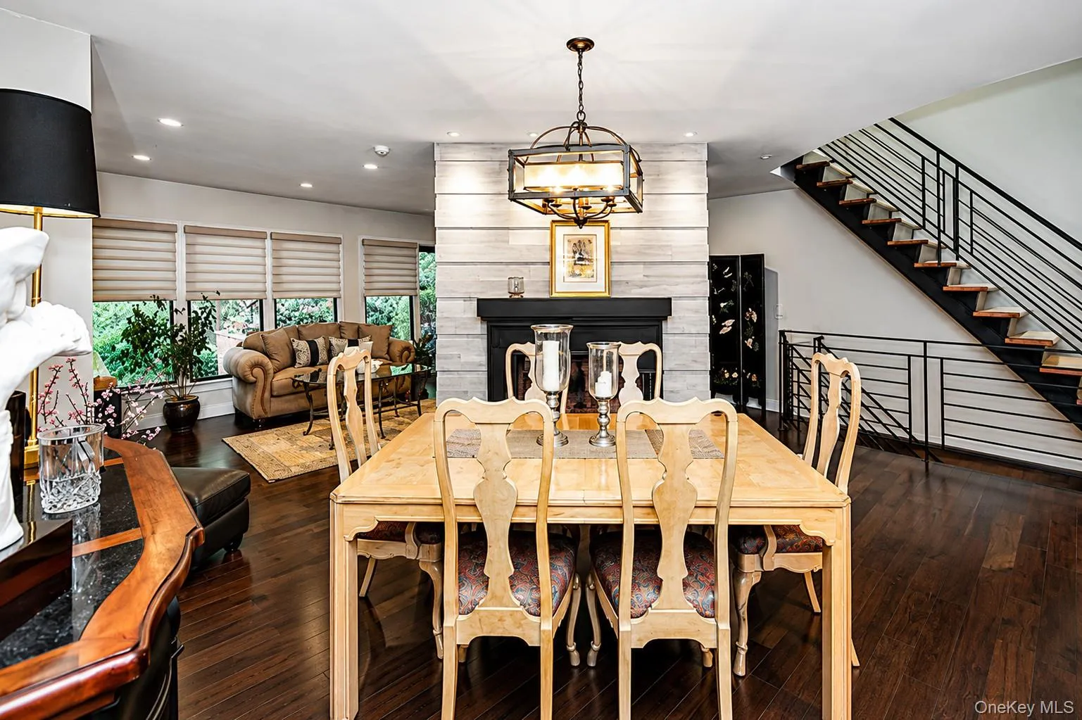 27 Hunt Court, Oyster Bay, NY, 3 Bedrooms Bedrooms, 8 Rooms Rooms,2 BathroomsBathrooms,Residential,For Rent,Hunt,0,KEY1017063 27 Hunt Court, Oyster Bay, NY, 3 Bedrooms Bedrooms, 8 Rooms Rooms,2 BathroomsBathrooms,Residential,For Rent,Hunt,0,KEY1017063