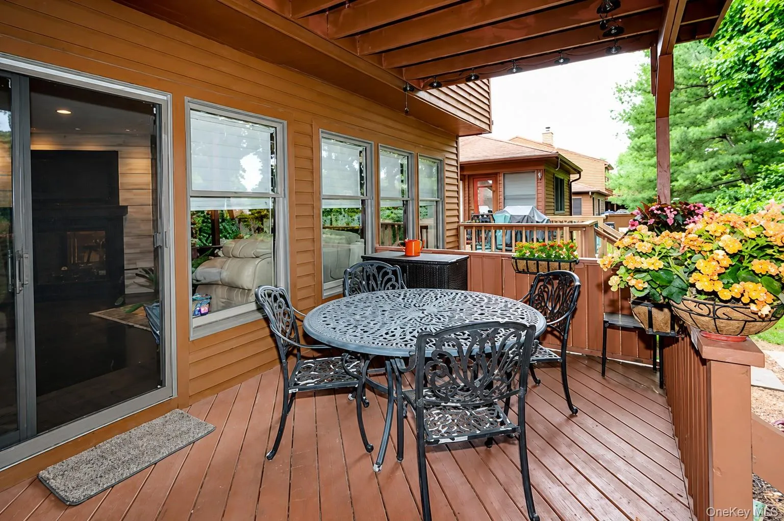 27 Hunt Court, Oyster Bay, NY, 3 Bedrooms Bedrooms, 8 Rooms Rooms,2 BathroomsBathrooms,Residential,For Rent,Hunt,0,KEY1017063 27 Hunt Court, Oyster Bay, NY, 3 Bedrooms Bedrooms, 8 Rooms Rooms,2 BathroomsBathrooms,Residential,For Rent,Hunt,0,KEY1017063