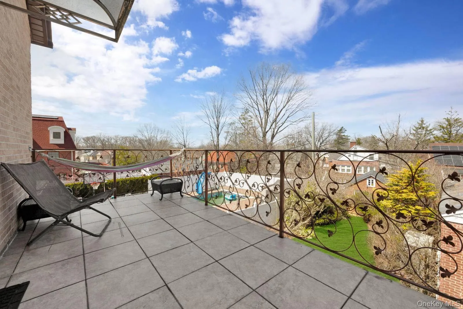 186-31 radnor Road, New York, NY, 4 Bedrooms Bedrooms, 14 Rooms Rooms,2 BathroomsBathrooms,Residential,For Rent,radnor,0,1017064 186-31 radnor Road, New York, NY, 4 Bedrooms Bedrooms, 14 Rooms Rooms,2 BathroomsBathrooms,Residential,For Rent,radnor,0,1017064