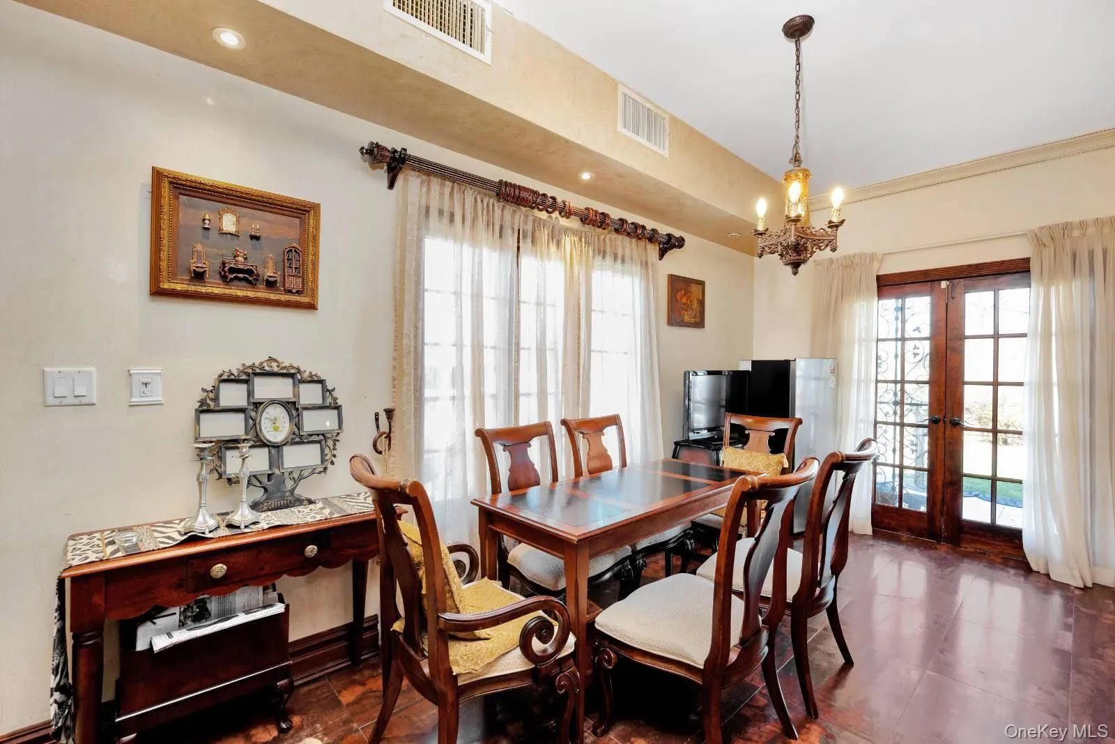 186-31 radnor Road, New York, NY, 4 Bedrooms Bedrooms, 14 Rooms Rooms,2 BathroomsBathrooms,Residential,For Rent,radnor,0,1017064 186-31 radnor Road, New York, NY, 4 Bedrooms Bedrooms, 14 Rooms Rooms,2 BathroomsBathrooms,Residential,For Rent,radnor,0,1017064