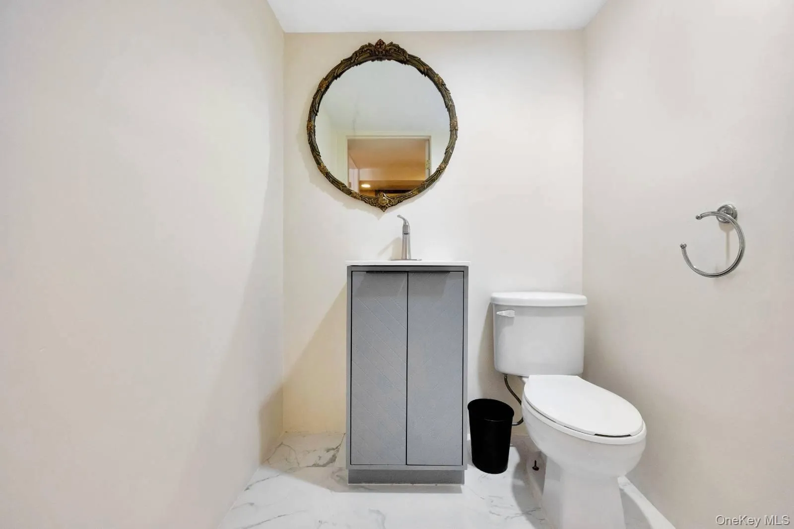 186-31 radnor Road, New York, NY, 4 Bedrooms Bedrooms, 14 Rooms Rooms,2 BathroomsBathrooms,Residential,For Rent,radnor,0,1017064 186-31 radnor Road, New York, NY, 4 Bedrooms Bedrooms, 14 Rooms Rooms,2 BathroomsBathrooms,Residential,For Rent,radnor,0,1017064