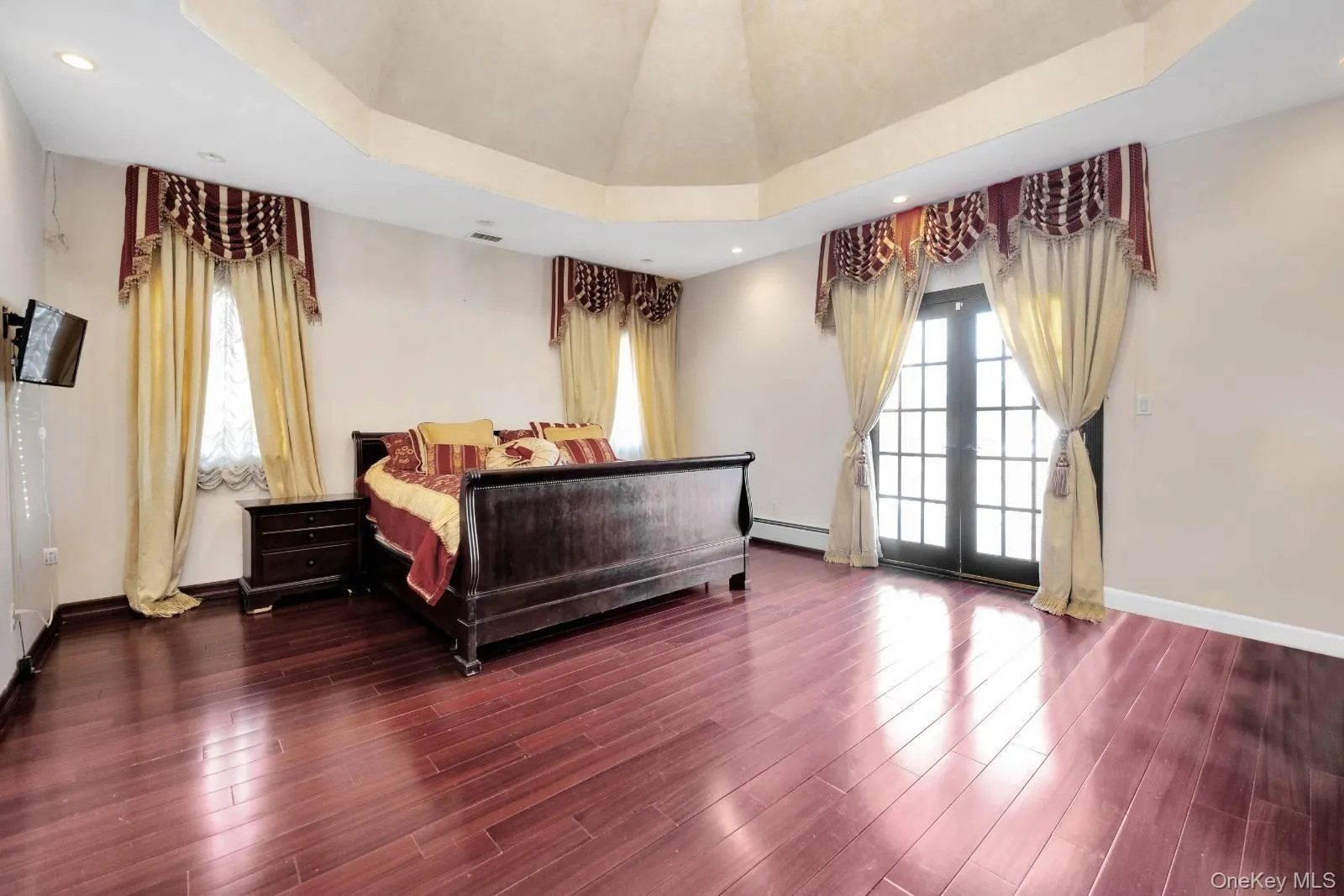 186-31 radnor Road, New York, NY, 4 Bedrooms Bedrooms, 14 Rooms Rooms,2 BathroomsBathrooms,Residential,For Rent,radnor,0,1017064 186-31 radnor Road, New York, NY, 4 Bedrooms Bedrooms, 14 Rooms Rooms,2 BathroomsBathrooms,Residential,For Rent,radnor,0,1017064