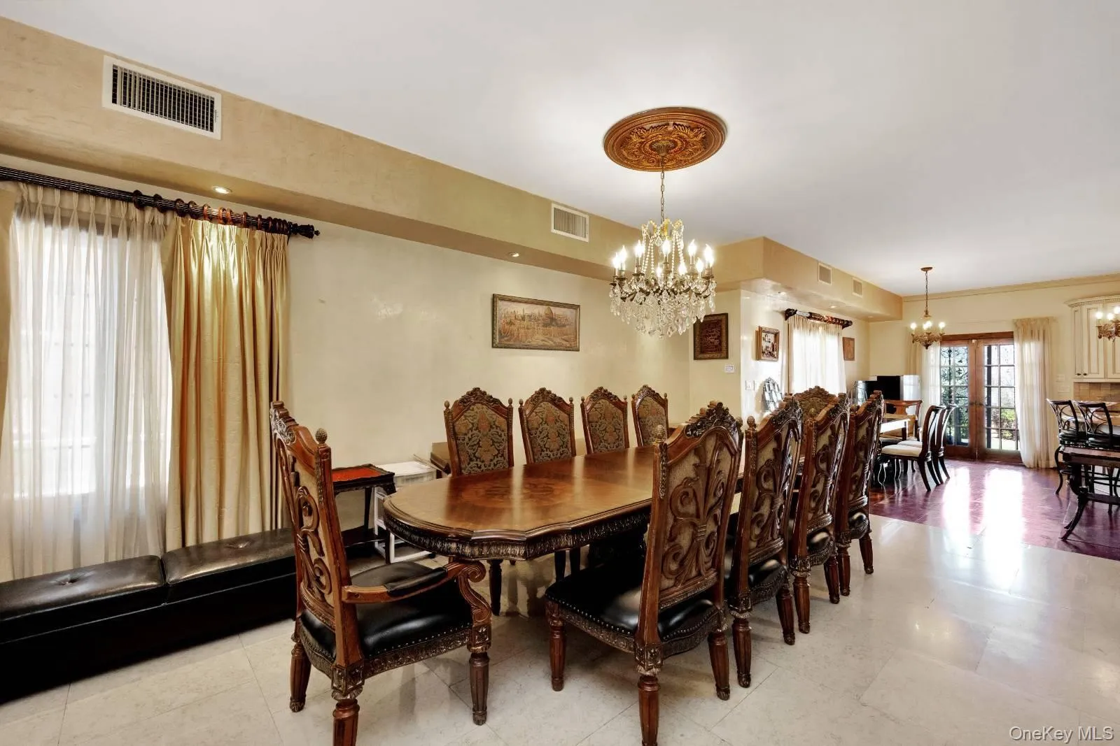 186-31 radnor Road, New York, NY, 4 Bedrooms Bedrooms, 14 Rooms Rooms,2 BathroomsBathrooms,Residential,For Rent,radnor,0,1017064 186-31 radnor Road, New York, NY, 4 Bedrooms Bedrooms, 14 Rooms Rooms,2 BathroomsBathrooms,Residential,For Rent,radnor,0,1017064