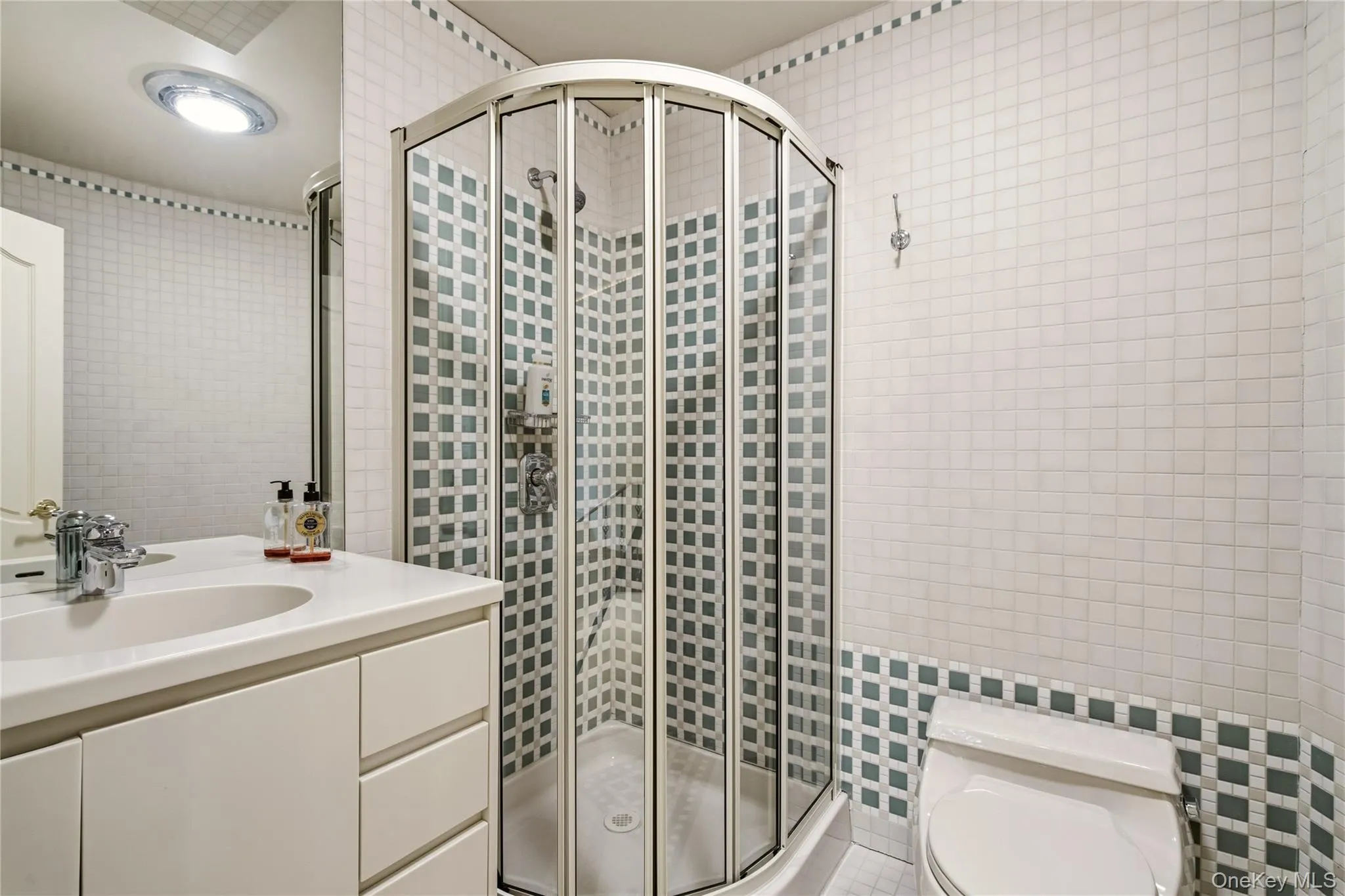 5 Victorian Lane, Oyster Bay, NY, 5 Bedrooms Bedrooms, 14 Rooms Rooms,6 BathroomsBathrooms,Residential,For Rent,Victorian,0,KEY1017067 5 Victorian Lane, Oyster Bay, NY, 5 Bedrooms Bedrooms, 14 Rooms Rooms,6 BathroomsBathrooms,Residential,For Rent,Victorian,0,KEY1017067