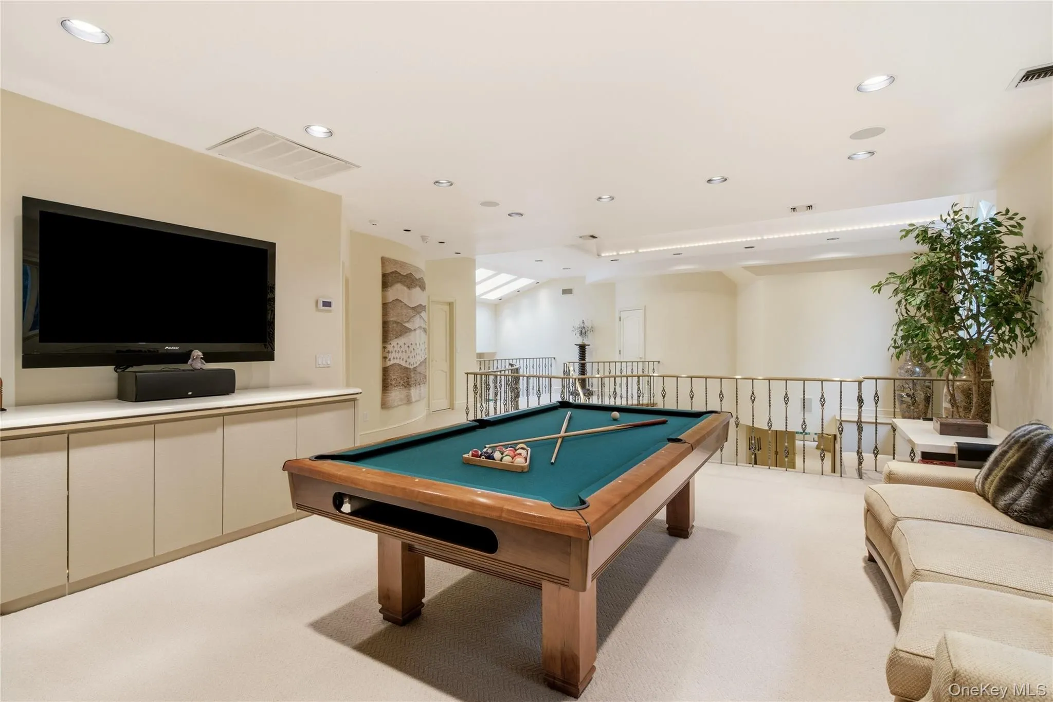 5 Victorian Lane, Oyster Bay, NY, 5 Bedrooms Bedrooms, 14 Rooms Rooms,6 BathroomsBathrooms,Residential,For Rent,Victorian,0,KEY1017067 5 Victorian Lane, Oyster Bay, NY, 5 Bedrooms Bedrooms, 14 Rooms Rooms,6 BathroomsBathrooms,Residential,For Rent,Victorian,0,KEY1017067