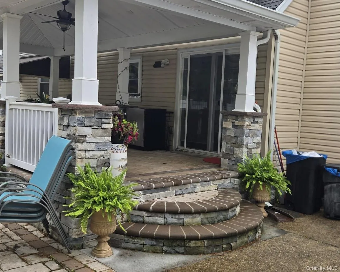 719 Oriole Avenue, Hempstead, NY, 4 Bedrooms Bedrooms, 7 Rooms Rooms,3 BathroomsBathrooms,Residential,For Rent,Oriole,0,KEY1017068 719 Oriole Avenue, Hempstead, NY, 4 Bedrooms Bedrooms, 7 Rooms Rooms,3 BathroomsBathrooms,Residential,For Rent,Oriole,0,KEY1017068