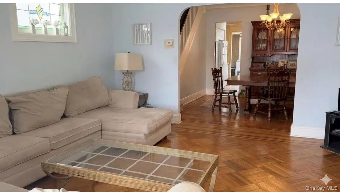 94-19 Pitkin Avenue, New York, NY, 3 Bedrooms Bedrooms, 6 Rooms Rooms,1 BathroomBathrooms,Residential,For Rent,Pitkin,0,1017072 94-19 Pitkin Avenue, New York, NY, 3 Bedrooms Bedrooms, 6 Rooms Rooms,1 BathroomBathrooms,Residential,For Rent,Pitkin,0,1017072