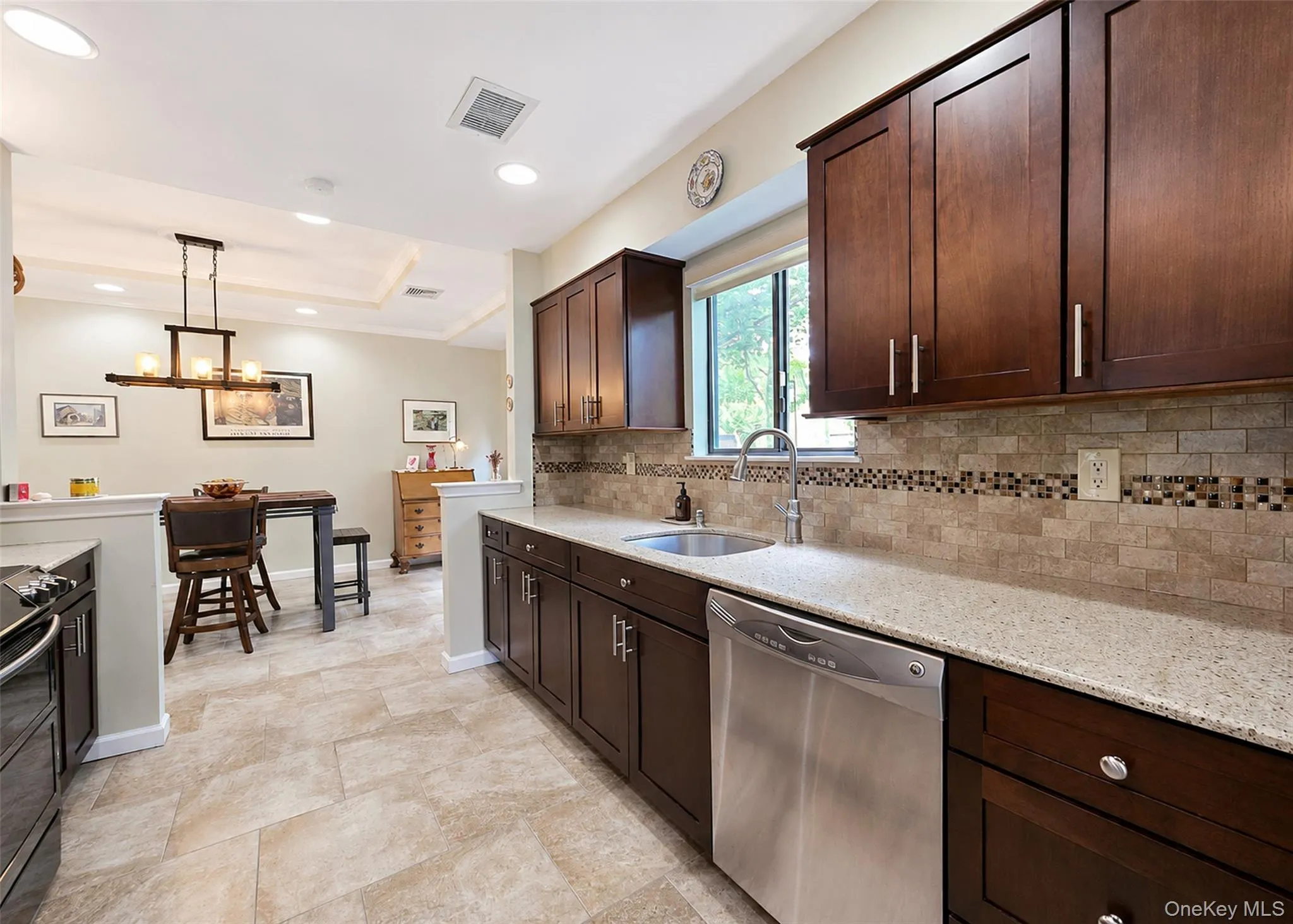 45 Timber Ridge Drive, Islip, NY, 3 Bedrooms Bedrooms, 8 Rooms Rooms,2 BathroomsBathrooms,Residential,For Rent,Timber Ridge,0,KEY1017080 45 Timber Ridge Drive, Islip, NY, 3 Bedrooms Bedrooms, 8 Rooms Rooms,2 BathroomsBathrooms,Residential,For Rent,Timber Ridge,0,KEY1017080