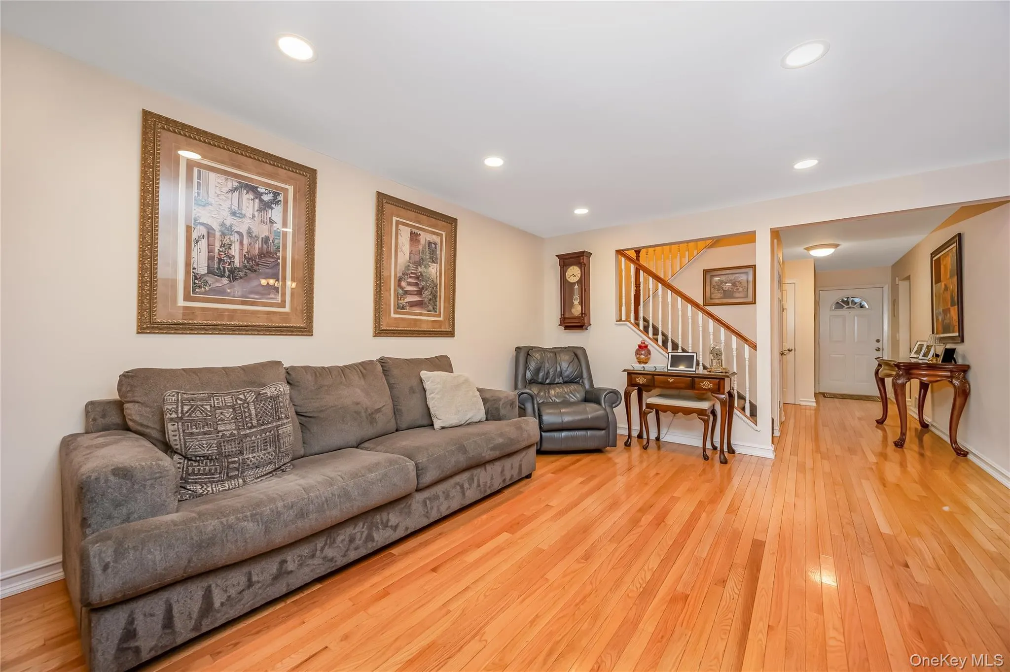 39 Jeremy Circle, Smithtown, NY, 2 Bedrooms Bedrooms, 5 Rooms Rooms,2 BathroomsBathrooms,Residential,For Rent,Jeremy,0,KEY1017081 39 Jeremy Circle, Smithtown, NY, 2 Bedrooms Bedrooms, 5 Rooms Rooms,2 BathroomsBathrooms,Residential,For Rent,Jeremy,0,KEY1017081