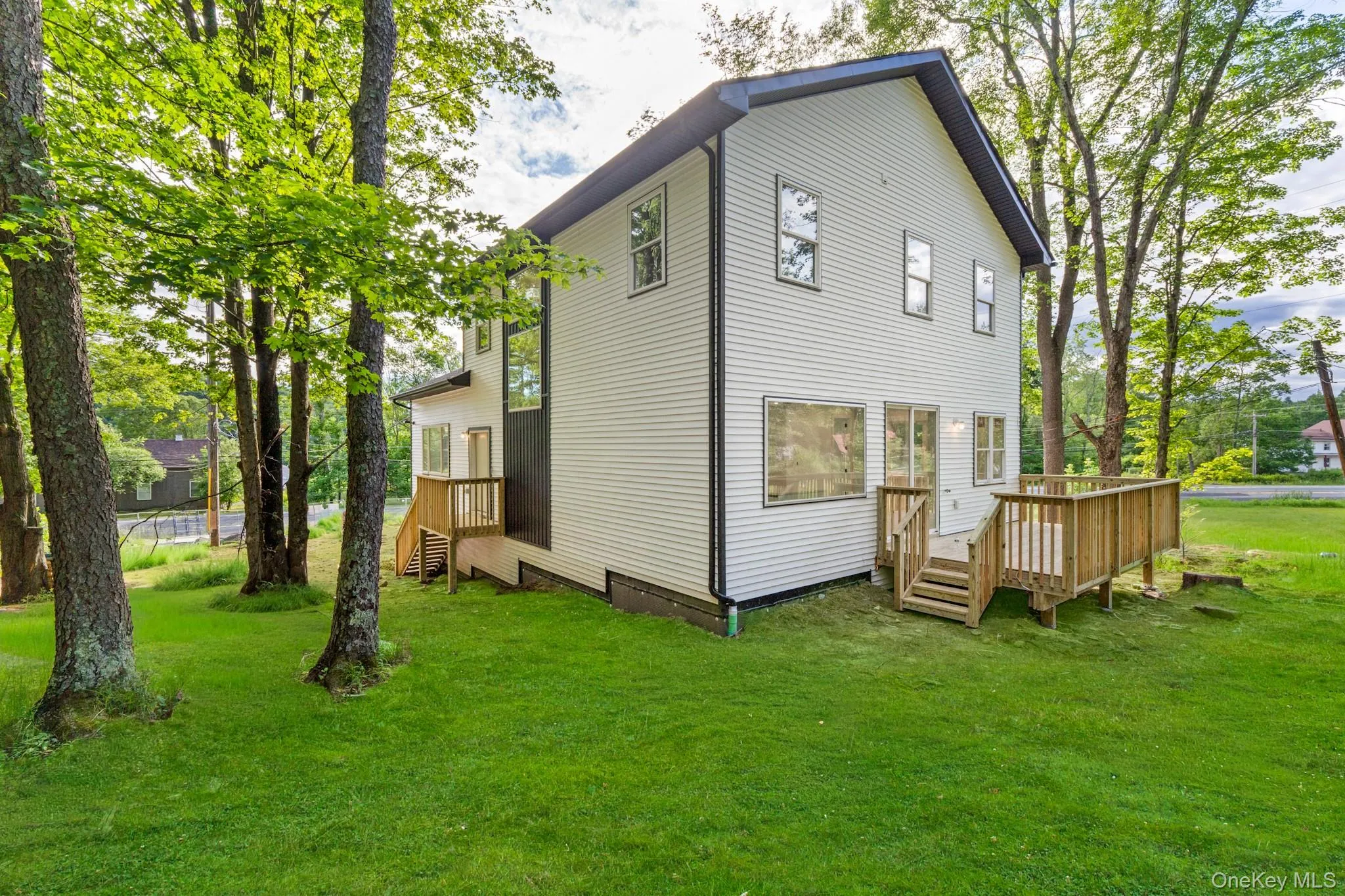 6306 State Route 42, Fallsburg, NY, 4 Bedrooms Bedrooms, 8 Rooms Rooms,3 BathroomsBathrooms,Residential,For Rent,State Route 42,0,1017083 6306 State Route 42, Fallsburg, NY, 4 Bedrooms Bedrooms, 8 Rooms Rooms,3 BathroomsBathrooms,Residential,For Rent,State Route 42,0,1017083
