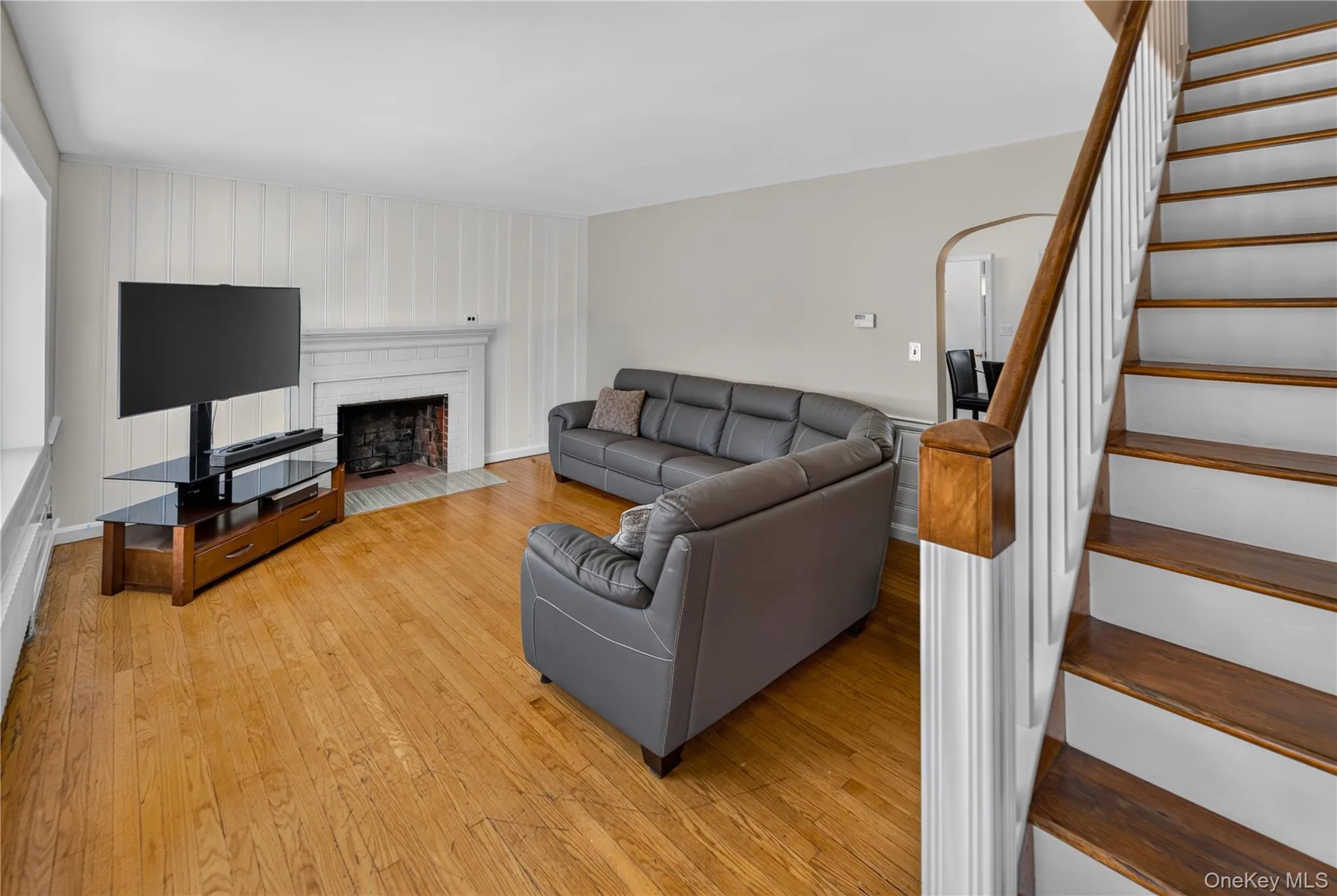 5 4th Street, Huntington, NY, 5 Bedrooms Bedrooms, 13 Rooms Rooms,3 BathroomsBathrooms,Residential,For Rent,4th,0,KEY1017087 5 4th Street, Huntington, NY, 5 Bedrooms Bedrooms, 13 Rooms Rooms,3 BathroomsBathrooms,Residential,For Rent,4th,0,KEY1017087