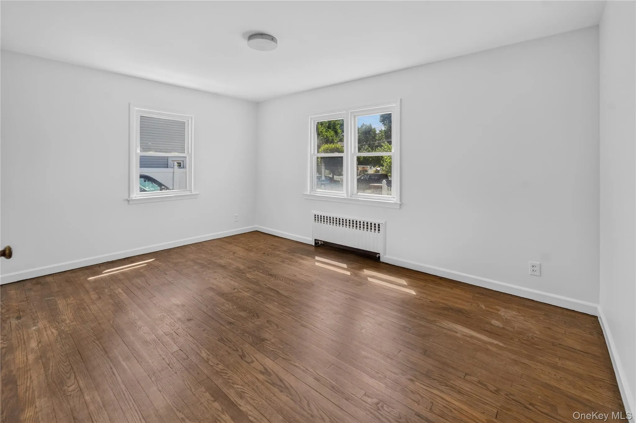 5 4th Street, Huntington, NY, 5 Bedrooms Bedrooms, 13 Rooms Rooms,3 BathroomsBathrooms,Residential,For Rent,4th,0,KEY1017087 5 4th Street, Huntington, NY, 5 Bedrooms Bedrooms, 13 Rooms Rooms,3 BathroomsBathrooms,Residential,For Rent,4th,0,KEY1017087