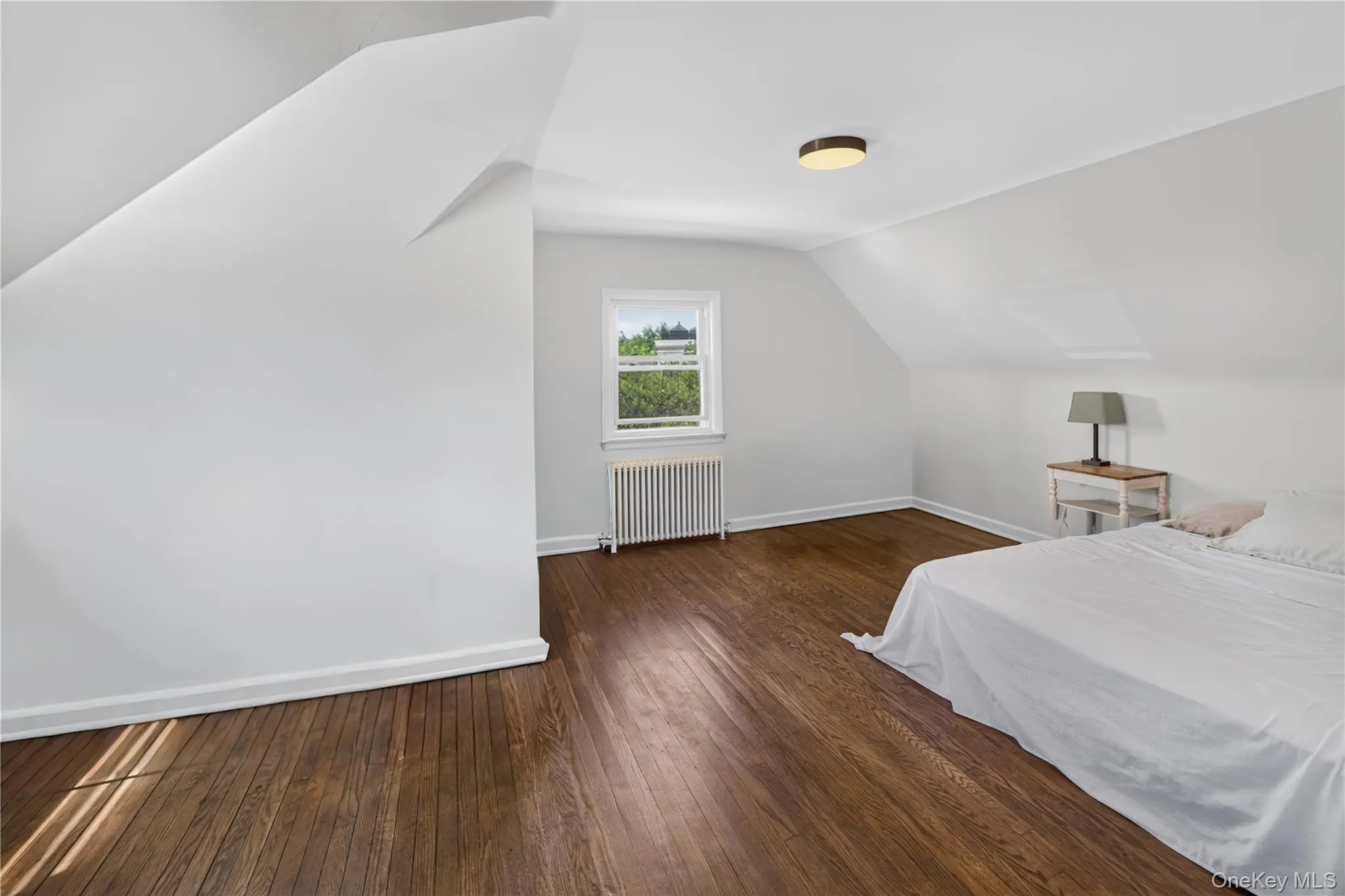 5 4th Street, Huntington, NY, 5 Bedrooms Bedrooms, 13 Rooms Rooms,3 BathroomsBathrooms,Residential,For Rent,4th,0,KEY1017087 5 4th Street, Huntington, NY, 5 Bedrooms Bedrooms, 13 Rooms Rooms,3 BathroomsBathrooms,Residential,For Rent,4th,0,KEY1017087