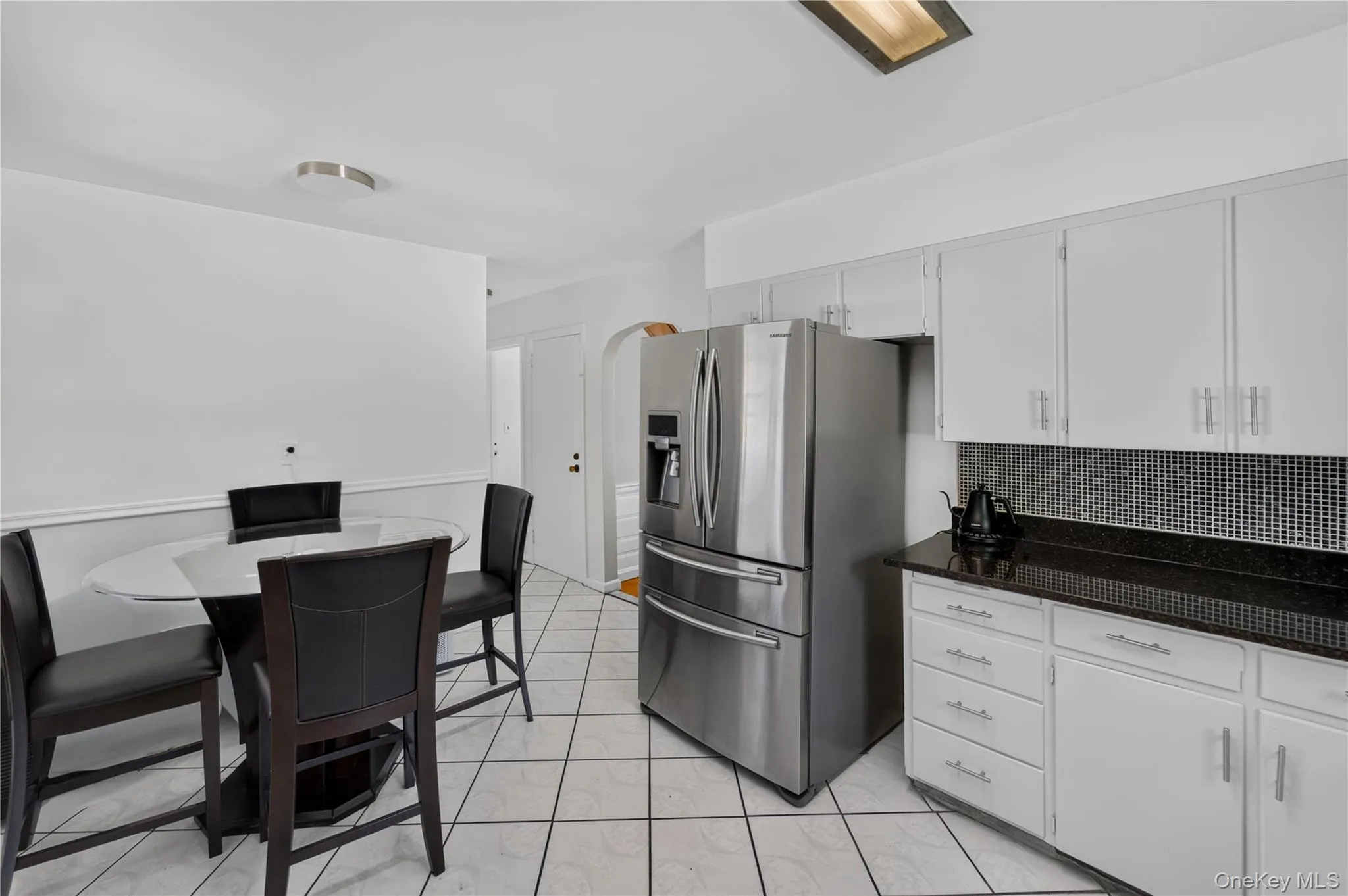 5 4th Street, Huntington, NY, 5 Bedrooms Bedrooms, 13 Rooms Rooms,3 BathroomsBathrooms,Residential,For Rent,4th,0,KEY1017087 5 4th Street, Huntington, NY, 5 Bedrooms Bedrooms, 13 Rooms Rooms,3 BathroomsBathrooms,Residential,For Rent,4th,0,KEY1017087