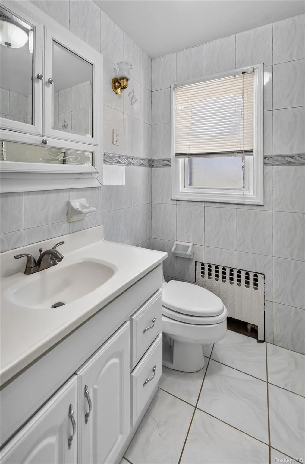 5 4th Street, Huntington, NY, 5 Bedrooms Bedrooms, 13 Rooms Rooms,3 BathroomsBathrooms,Residential,For Rent,4th,0,KEY1017087 5 4th Street, Huntington, NY, 5 Bedrooms Bedrooms, 13 Rooms Rooms,3 BathroomsBathrooms,Residential,For Rent,4th,0,KEY1017087
