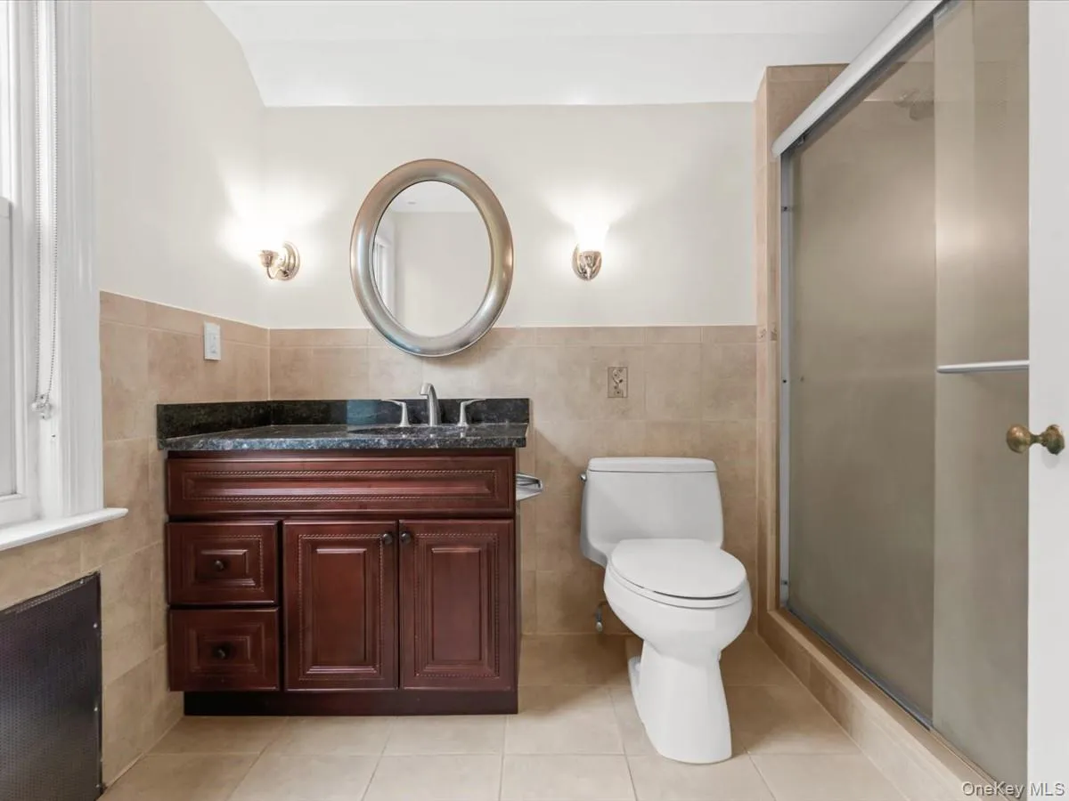178 Overlook Avenue, North Hempstead, NY, 4 Bedrooms Bedrooms, 10 Rooms Rooms,2 BathroomsBathrooms,Residential,For Rent,Overlook,0,1017092 178 Overlook Avenue, North Hempstead, NY, 4 Bedrooms Bedrooms, 10 Rooms Rooms,2 BathroomsBathrooms,Residential,For Rent,Overlook,0,1017092