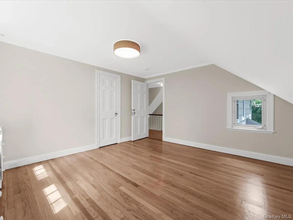 178 Overlook Avenue, North Hempstead, NY, 4 Bedrooms Bedrooms, 10 Rooms Rooms,2 BathroomsBathrooms,Residential,For Rent,Overlook,0,1017092 178 Overlook Avenue, North Hempstead, NY, 4 Bedrooms Bedrooms, 10 Rooms Rooms,2 BathroomsBathrooms,Residential,For Rent,Overlook,0,1017092