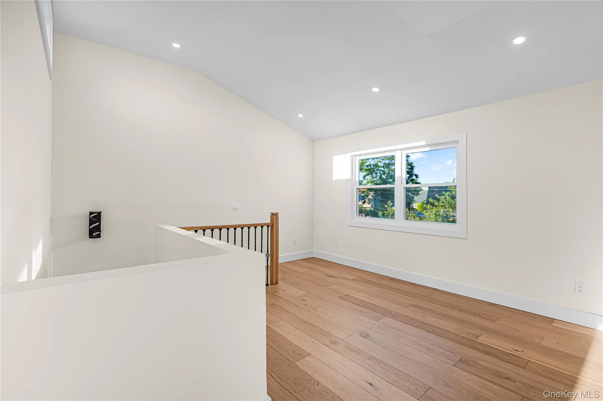 737 Flowerdale Drive, Hempstead, NY, 5 Bedrooms Bedrooms, 8 Rooms Rooms,2 BathroomsBathrooms,Residential,For Rent,Flowerdale,0,1017093 737 Flowerdale Drive, Hempstead, NY, 5 Bedrooms Bedrooms, 8 Rooms Rooms,2 BathroomsBathrooms,Residential,For Rent,Flowerdale,0,1017093