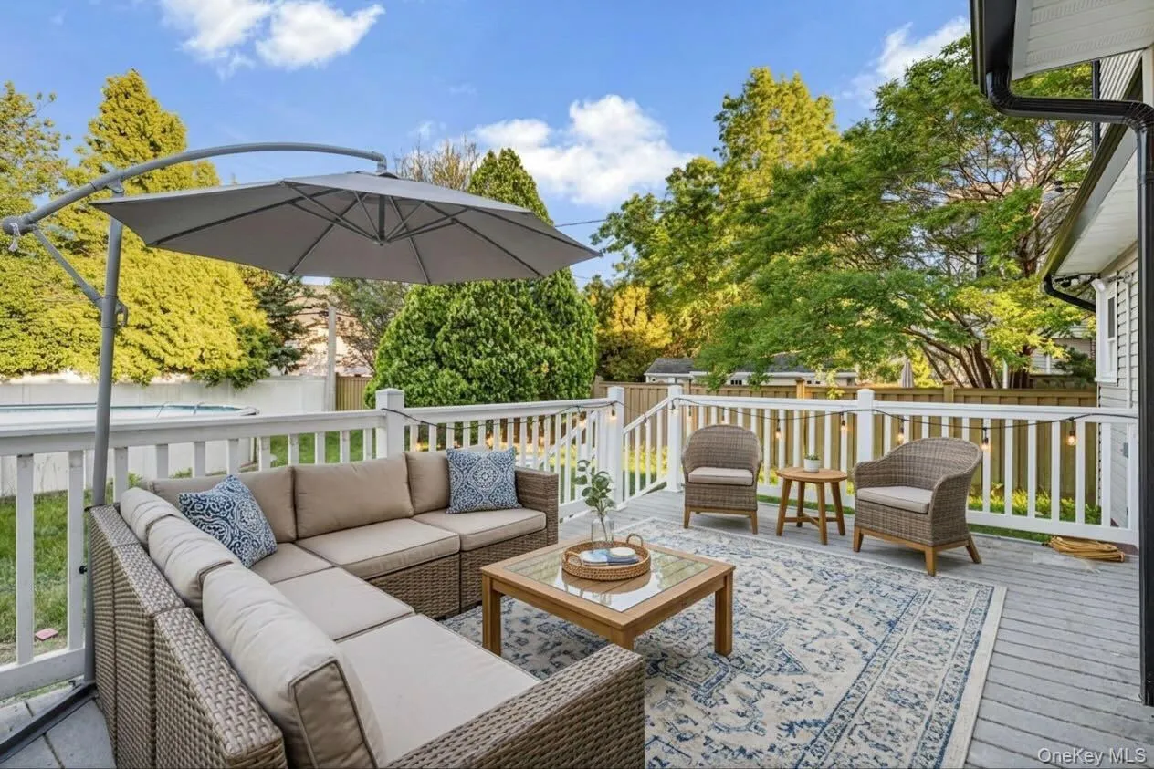737 Flowerdale Drive, Hempstead, NY, 5 Bedrooms Bedrooms, 8 Rooms Rooms,2 BathroomsBathrooms,Residential,For Rent,Flowerdale,0,1017093 737 Flowerdale Drive, Hempstead, NY, 5 Bedrooms Bedrooms, 8 Rooms Rooms,2 BathroomsBathrooms,Residential,For Rent,Flowerdale,0,1017093