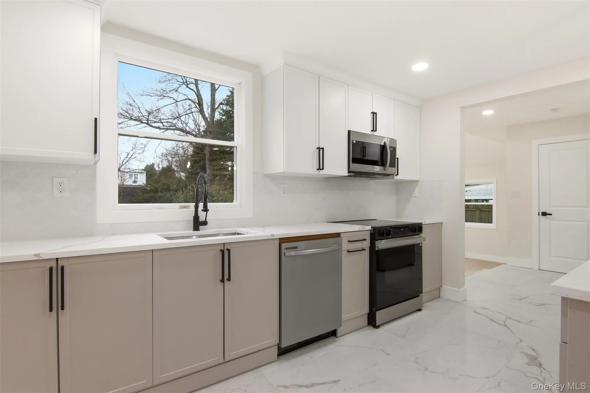 119 Catherine Street, Huntington, NY, 4 Bedrooms Bedrooms, 12 Rooms Rooms,2 BathroomsBathrooms,Residential,For Rent,Catherine,0,KEY1017094 119 Catherine Street, Huntington, NY, 4 Bedrooms Bedrooms, 12 Rooms Rooms,2 BathroomsBathrooms,Residential,For Rent,Catherine,0,KEY1017094