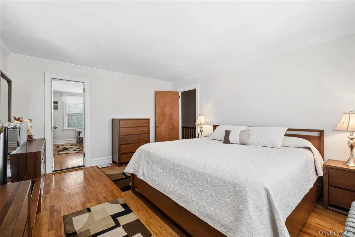 1241 Rhinelander Avenue, New York, NY, 3 Bedrooms Bedrooms, 8 Rooms Rooms,2 BathroomsBathrooms,Residential,For Rent,Rhinelander,0,1017099 1241 Rhinelander Avenue, New York, NY, 3 Bedrooms Bedrooms, 8 Rooms Rooms,2 BathroomsBathrooms,Residential,For Rent,Rhinelander,0,1017099