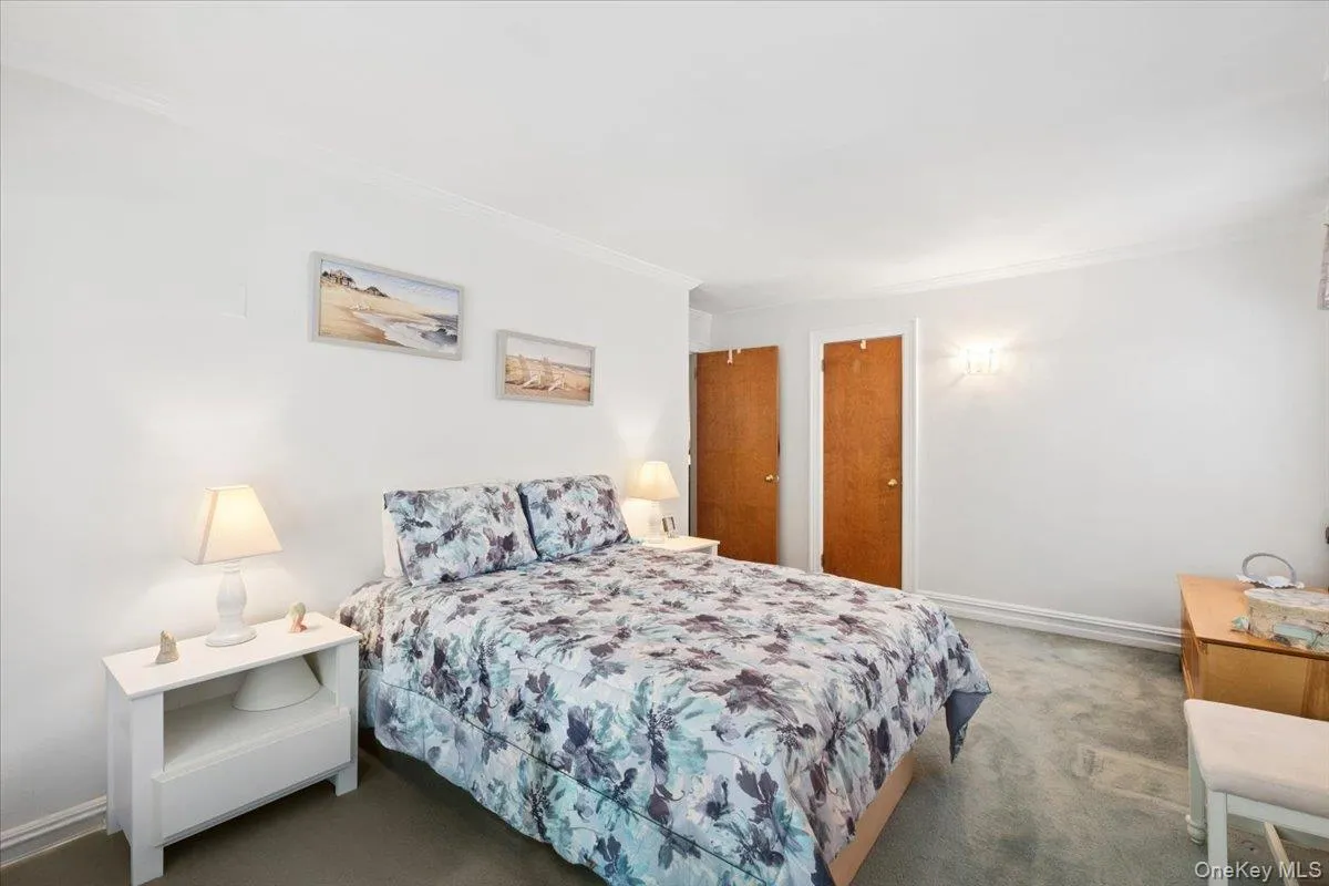 1241 Rhinelander Avenue, New York, NY, 3 Bedrooms Bedrooms, 8 Rooms Rooms,2 BathroomsBathrooms,Residential,For Rent,Rhinelander,0,1017099 1241 Rhinelander Avenue, New York, NY, 3 Bedrooms Bedrooms, 8 Rooms Rooms,2 BathroomsBathrooms,Residential,For Rent,Rhinelander,0,1017099