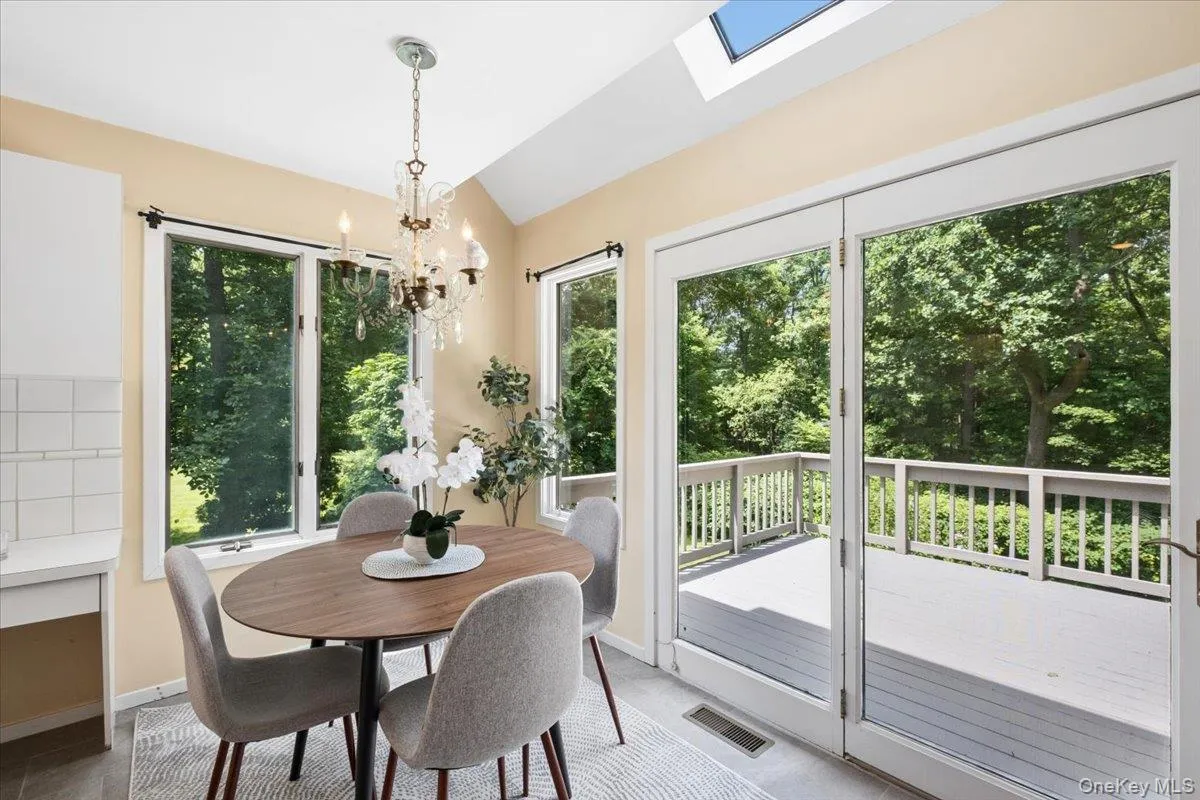 163 Mount Airy Road, Cortlandt, NY, 4 Bedrooms Bedrooms, 8 Rooms Rooms,2 BathroomsBathrooms,Residential,For Rent,Mount Airy,0,1017100 163 Mount Airy Road, Cortlandt, NY, 4 Bedrooms Bedrooms, 8 Rooms Rooms,2 BathroomsBathrooms,Residential,For Rent,Mount Airy,0,1017100