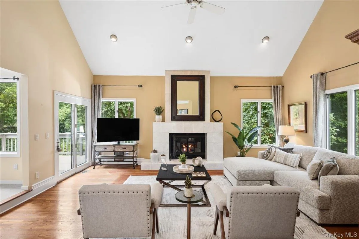 163 Mount Airy Road, Cortlandt, NY, 4 Bedrooms Bedrooms, 8 Rooms Rooms,2 BathroomsBathrooms,Residential,For Rent,Mount Airy,0,1017100 163 Mount Airy Road, Cortlandt, NY, 4 Bedrooms Bedrooms, 8 Rooms Rooms,2 BathroomsBathrooms,Residential,For Rent,Mount Airy,0,1017100