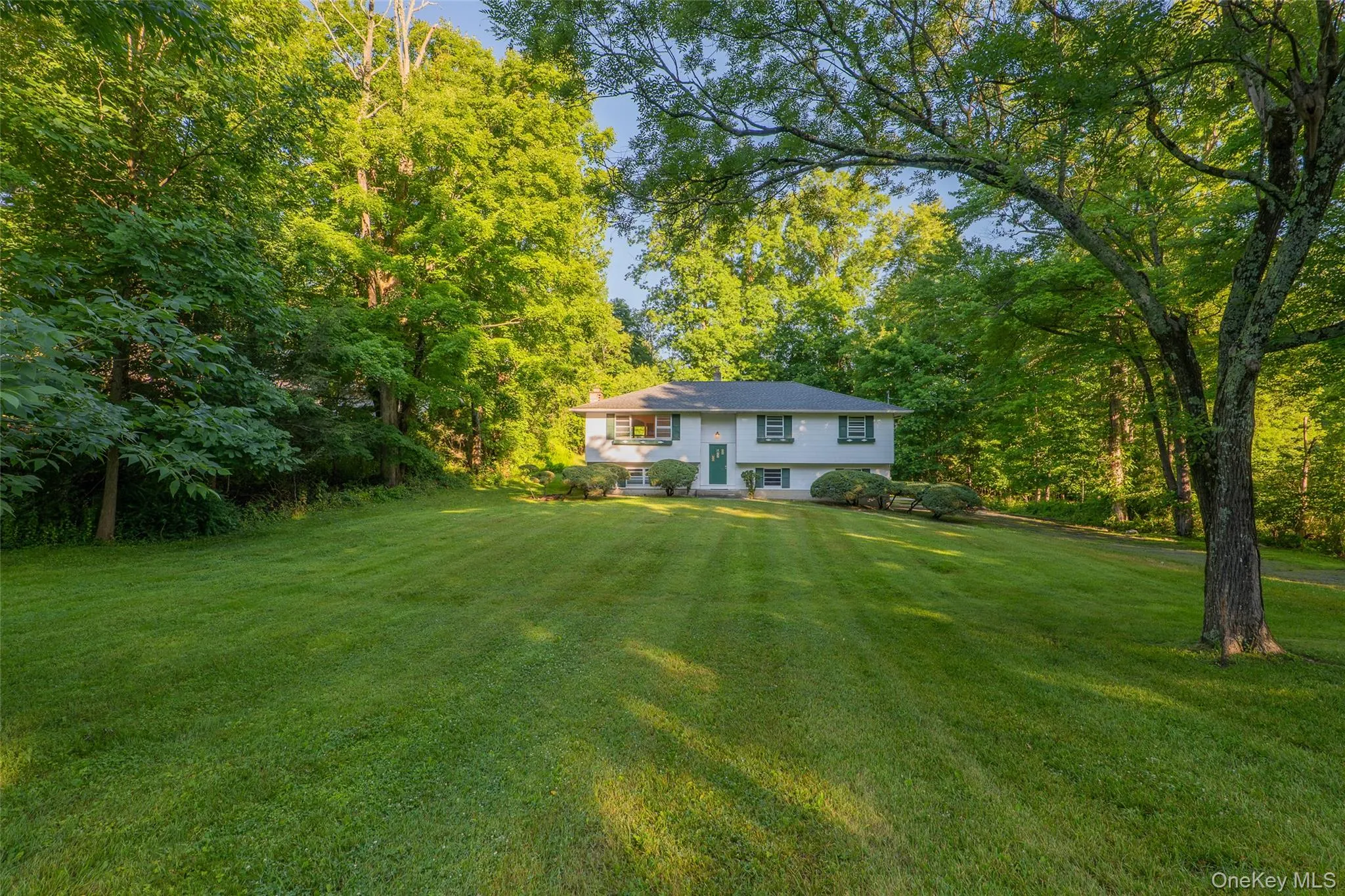 18 Sheryl Lane, Carmel, NY, 4 Bedrooms Bedrooms, 8 Rooms Rooms,2 BathroomsBathrooms,Residential,For Rent,Sheryl,0,KEY1017101 18 Sheryl Lane, Carmel, NY, 4 Bedrooms Bedrooms, 8 Rooms Rooms,2 BathroomsBathrooms,Residential,For Rent,Sheryl,0,KEY1017101