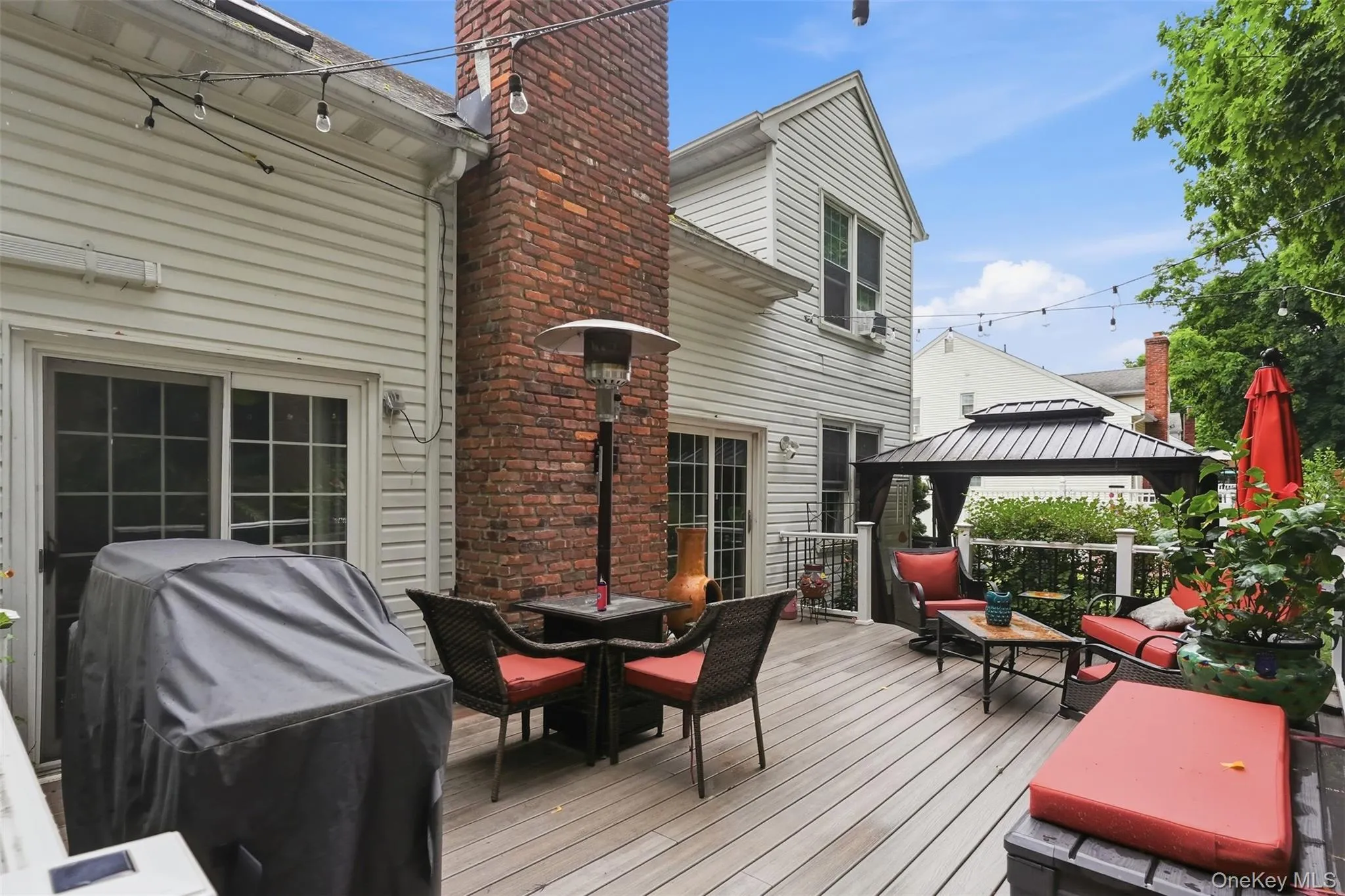 16 Larkin Lane, Haverstraw, NY, 3 Bedrooms Bedrooms, 8 Rooms Rooms,2 BathroomsBathrooms,Residential,For Rent,Larkin,0,KEY1017102 16 Larkin Lane, Haverstraw, NY, 3 Bedrooms Bedrooms, 8 Rooms Rooms,2 BathroomsBathrooms,Residential,For Rent,Larkin,0,KEY1017102