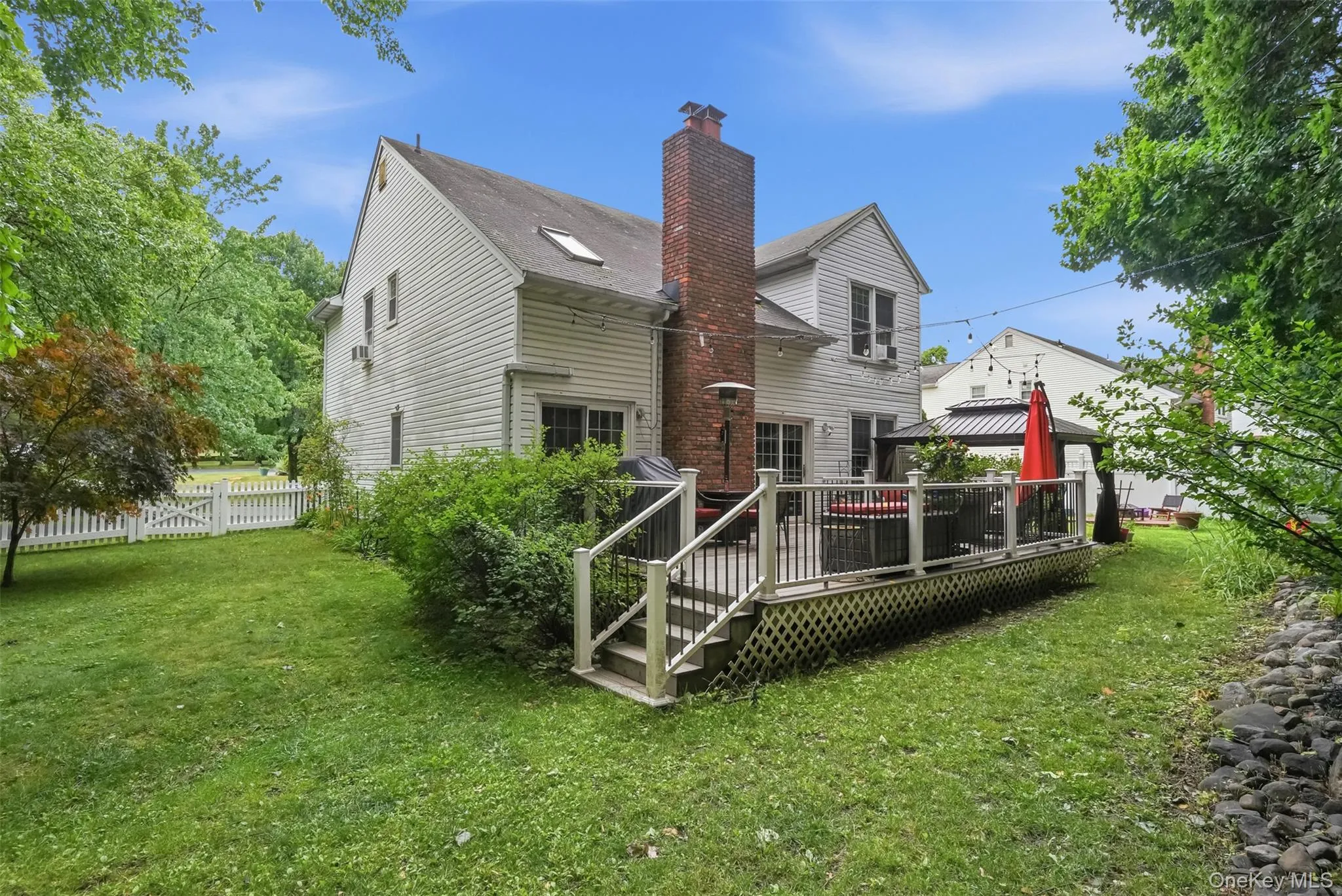 16 Larkin Lane, Haverstraw, NY, 3 Bedrooms Bedrooms, 8 Rooms Rooms,2 BathroomsBathrooms,Residential,For Rent,Larkin,0,KEY1017102 16 Larkin Lane, Haverstraw, NY, 3 Bedrooms Bedrooms, 8 Rooms Rooms,2 BathroomsBathrooms,Residential,For Rent,Larkin,0,KEY1017102