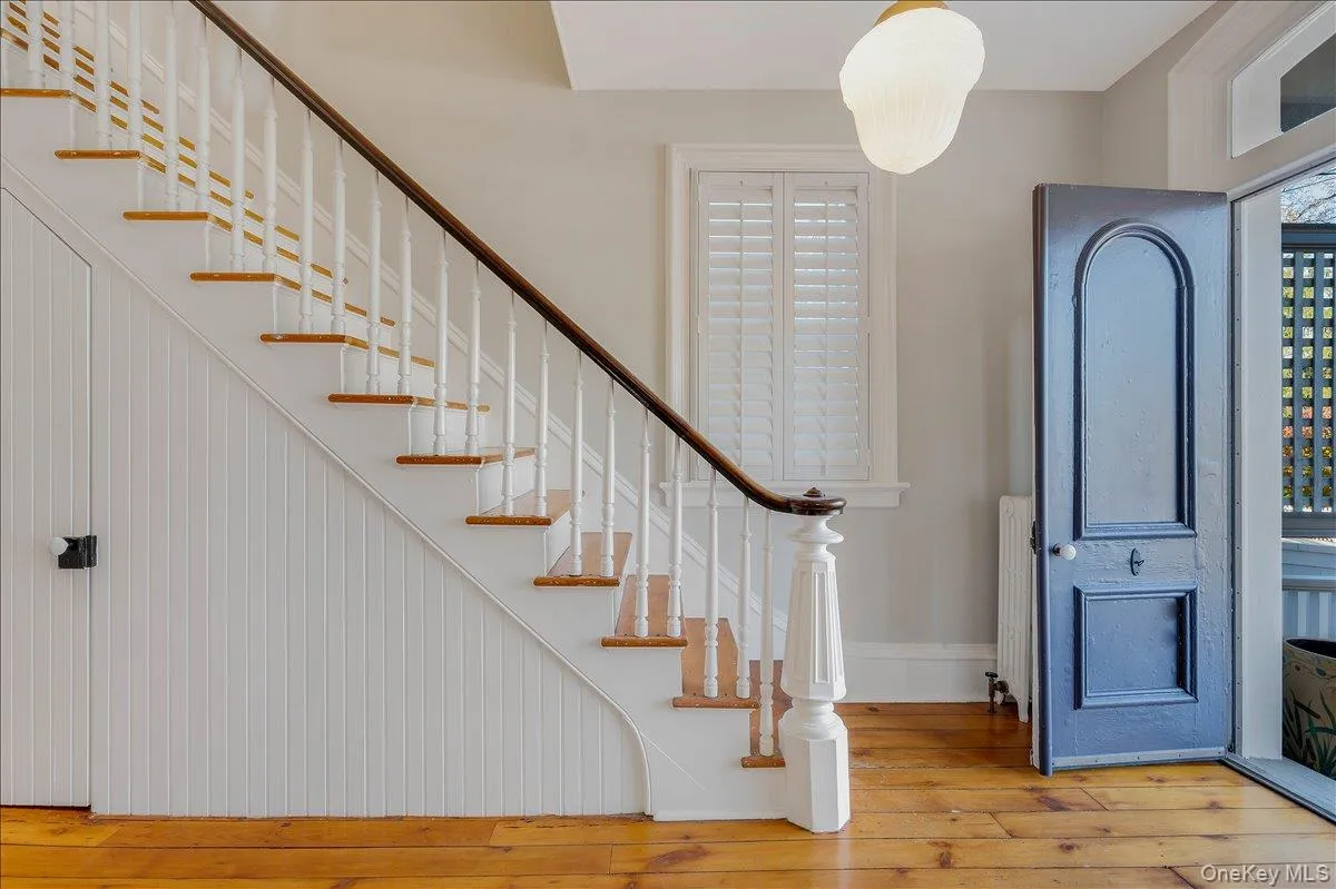 322 Broadway, Clarkstown, NY, 3 Bedrooms Bedrooms, 7 Rooms Rooms,2 BathroomsBathrooms,Residential,For Rent,Broadway,0,1017104 322 Broadway, Clarkstown, NY, 3 Bedrooms Bedrooms, 7 Rooms Rooms,2 BathroomsBathrooms,Residential,For Rent,Broadway,0,1017104