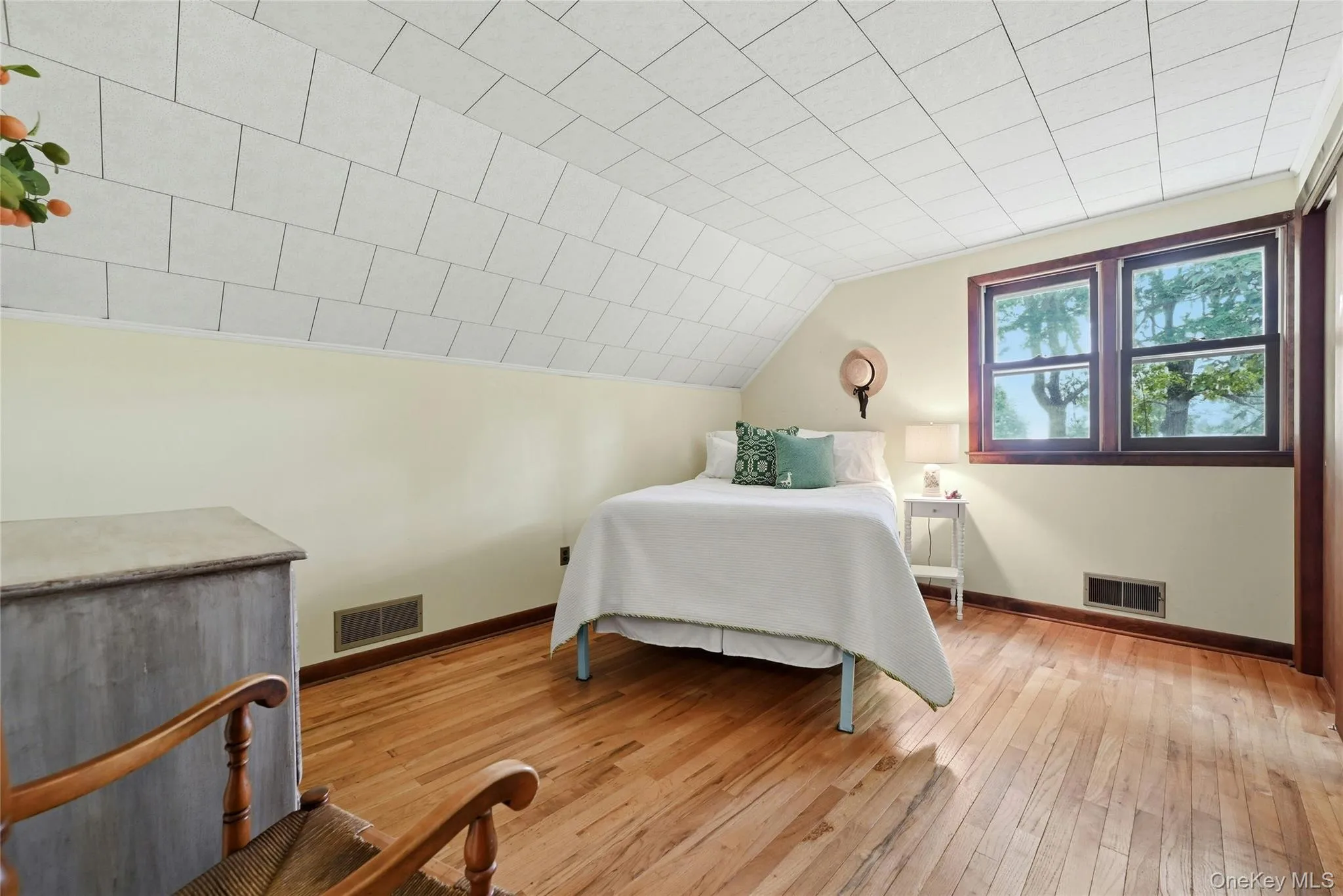 230 Booth Road, Southold, NY, 5 Bedrooms Bedrooms, 8 Rooms Rooms,2 BathroomsBathrooms,Residential,For Rent,Booth,0,1017107 230 Booth Road, Southold, NY, 5 Bedrooms Bedrooms, 8 Rooms Rooms,2 BathroomsBathrooms,Residential,For Rent,Booth,0,1017107