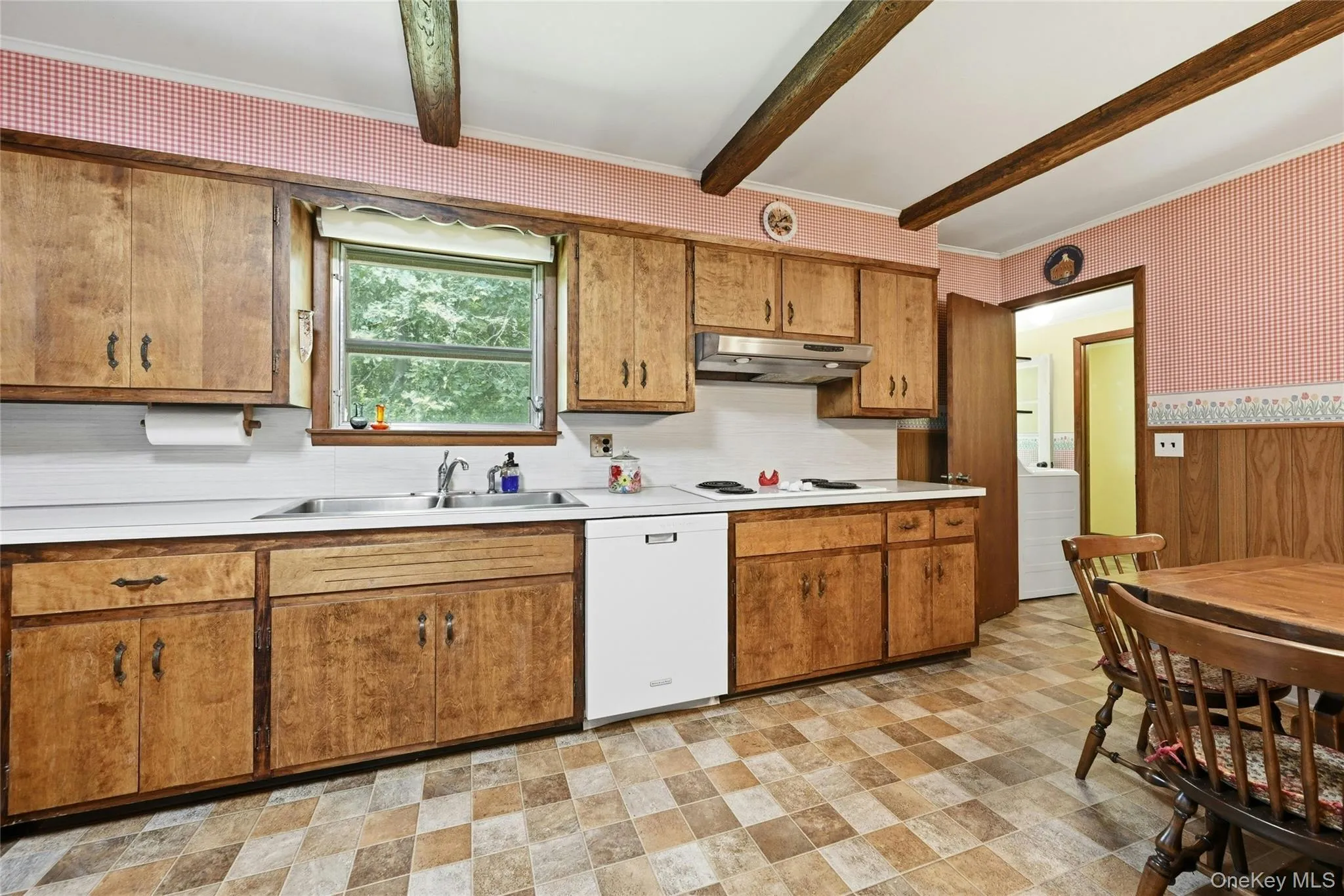 230 Booth Road, Southold, NY, 5 Bedrooms Bedrooms, 8 Rooms Rooms,2 BathroomsBathrooms,Residential,For Rent,Booth,0,1017107 230 Booth Road, Southold, NY, 5 Bedrooms Bedrooms, 8 Rooms Rooms,2 BathroomsBathrooms,Residential,For Rent,Booth,0,1017107
