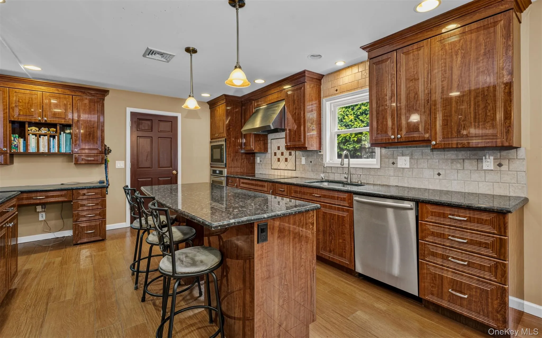 125 Ohio Avenue, Oyster Bay, NY, 4 Bedrooms Bedrooms, 8 Rooms Rooms,3 BathroomsBathrooms,Residential,For Rent,Ohio,0,KEY1017112 125 Ohio Avenue, Oyster Bay, NY, 4 Bedrooms Bedrooms, 8 Rooms Rooms,3 BathroomsBathrooms,Residential,For Rent,Ohio,0,KEY1017112