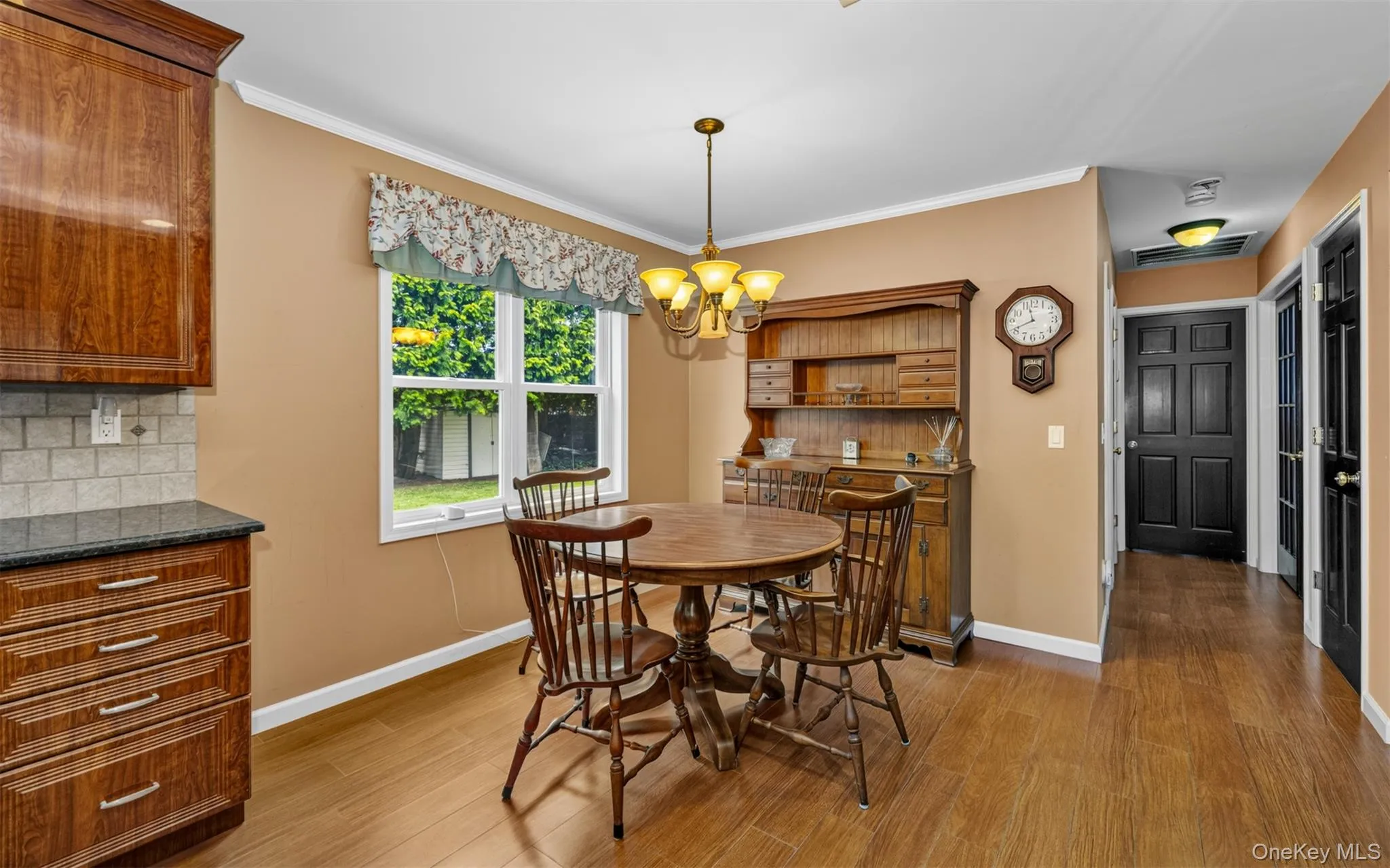 125 Ohio Avenue, Oyster Bay, NY, 4 Bedrooms Bedrooms, 8 Rooms Rooms,3 BathroomsBathrooms,Residential,For Rent,Ohio,0,KEY1017112 125 Ohio Avenue, Oyster Bay, NY, 4 Bedrooms Bedrooms, 8 Rooms Rooms,3 BathroomsBathrooms,Residential,For Rent,Ohio,0,KEY1017112