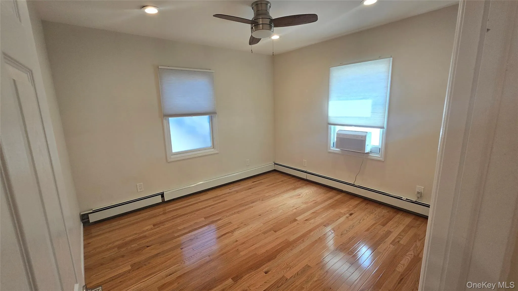 229 Walnut Street, Long Beach, NY, 2 Bedrooms Bedrooms, 7 Rooms Rooms,1 BathroomBathrooms,Residential Lease,For Rent,Walnut,0,1017113 229 Walnut Street, Long Beach, NY, 2 Bedrooms Bedrooms, 7 Rooms Rooms,1 BathroomBathrooms,Residential Lease,For Rent,Walnut,0,1017113