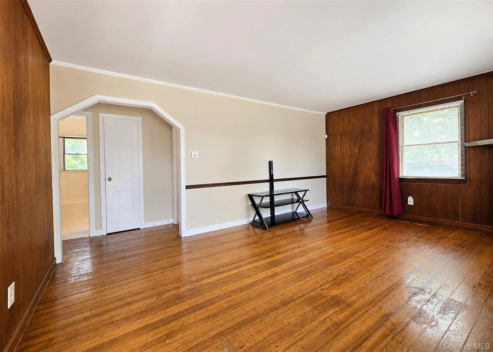 9 Mc Gaw Avenue, Brookhaven, NY, 2 Bedrooms Bedrooms, 4 Rooms Rooms,1 BathroomBathrooms,Residential,For Rent,Mc Gaw,0,KEY1017116 9 Mc Gaw Avenue, Brookhaven, NY, 2 Bedrooms Bedrooms, 4 Rooms Rooms,1 BathroomBathrooms,Residential,For Rent,Mc Gaw,0,KEY1017116