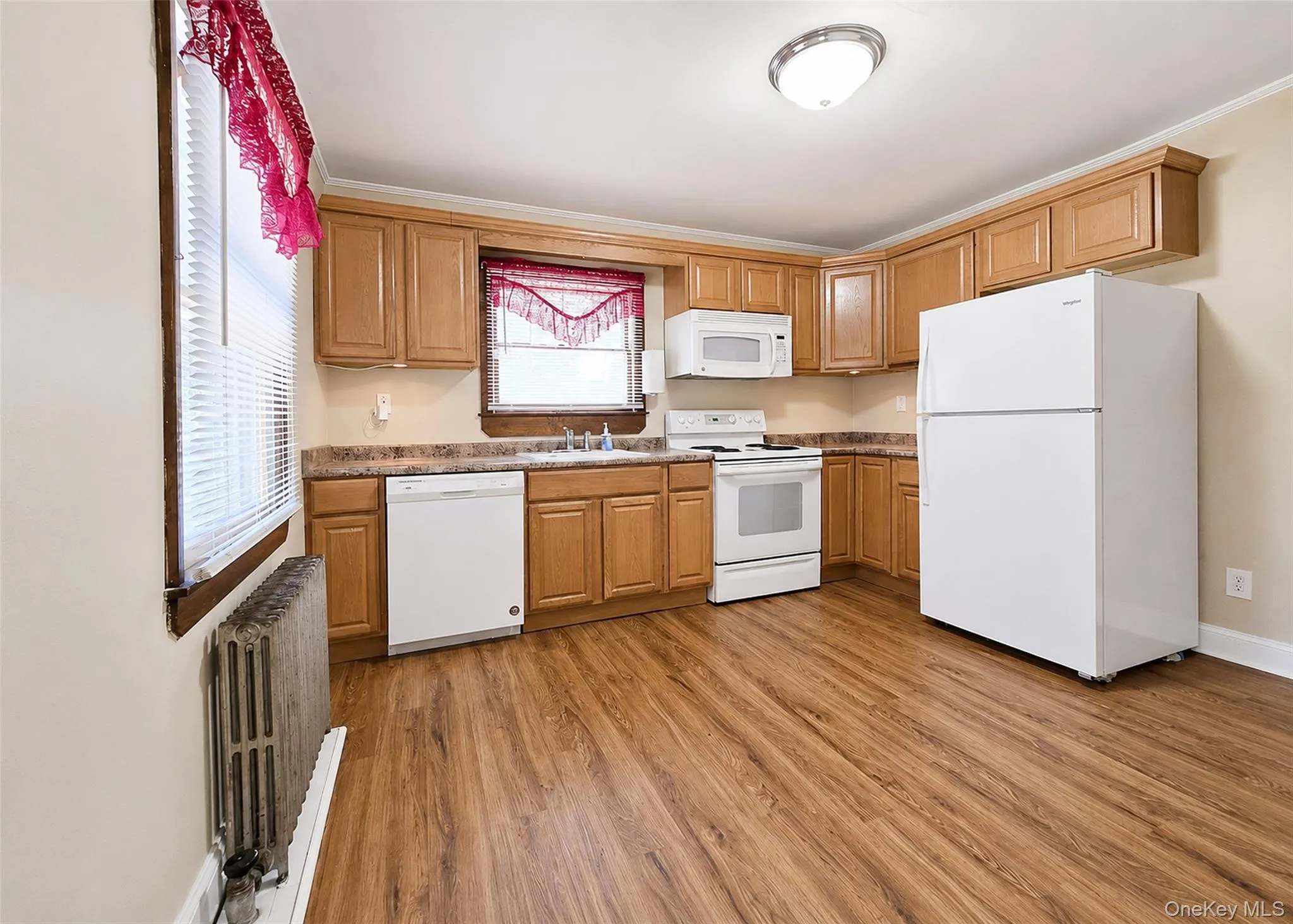 9 Mc Gaw Avenue, Brookhaven, NY, 2 Bedrooms Bedrooms, 4 Rooms Rooms,1 BathroomBathrooms,Residential,For Rent,Mc Gaw,0,KEY1017116 9 Mc Gaw Avenue, Brookhaven, NY, 2 Bedrooms Bedrooms, 4 Rooms Rooms,1 BathroomBathrooms,Residential,For Rent,Mc Gaw,0,KEY1017116