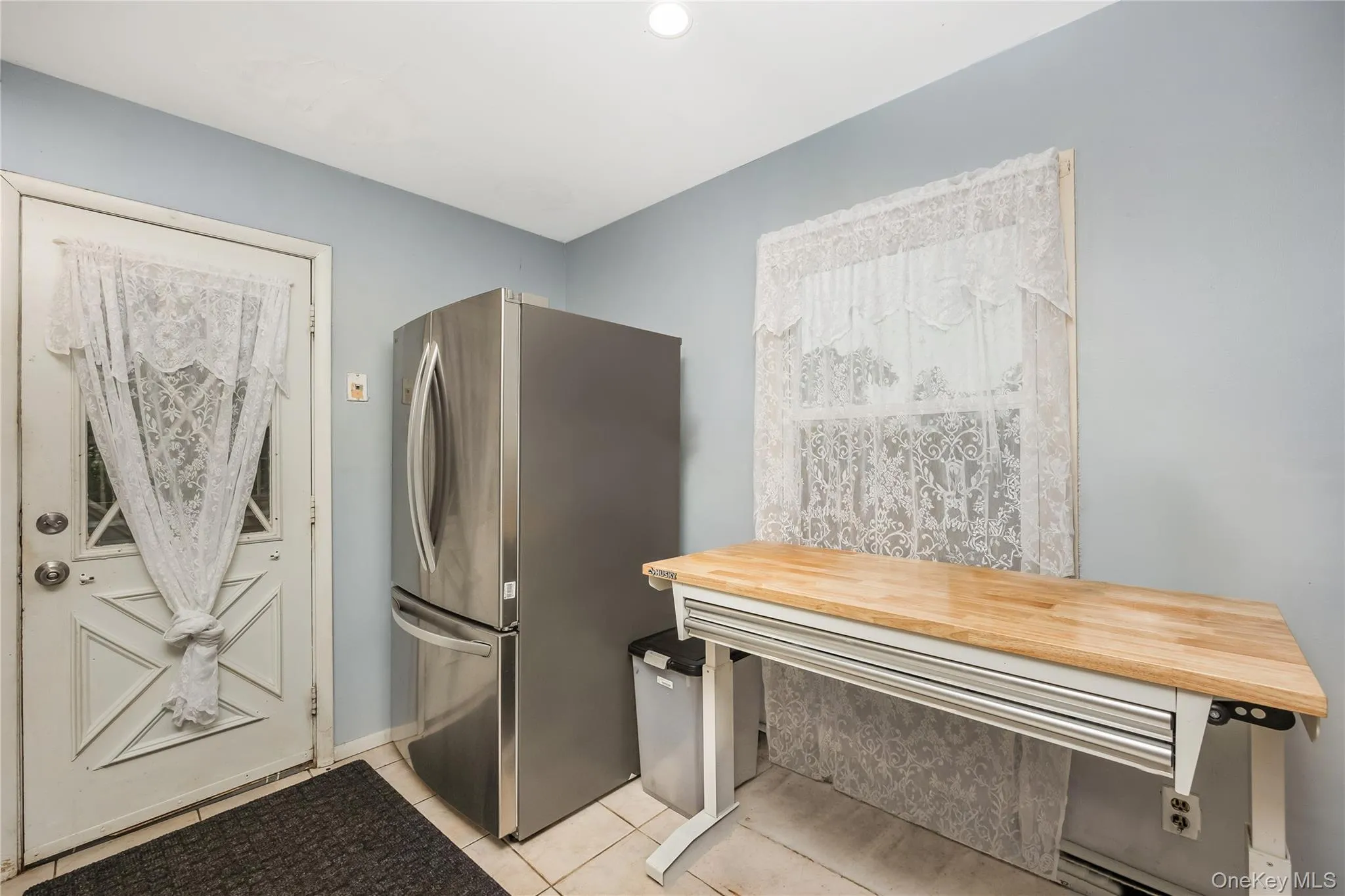 53 Primrose Lane, Hempstead, NY, 4 Bedrooms Bedrooms, 8 Rooms Rooms,2 BathroomsBathrooms,Residential,For Rent,Primrose,0,KEY1017117 53 Primrose Lane, Hempstead, NY, 4 Bedrooms Bedrooms, 8 Rooms Rooms,2 BathroomsBathrooms,Residential,For Rent,Primrose,0,KEY1017117