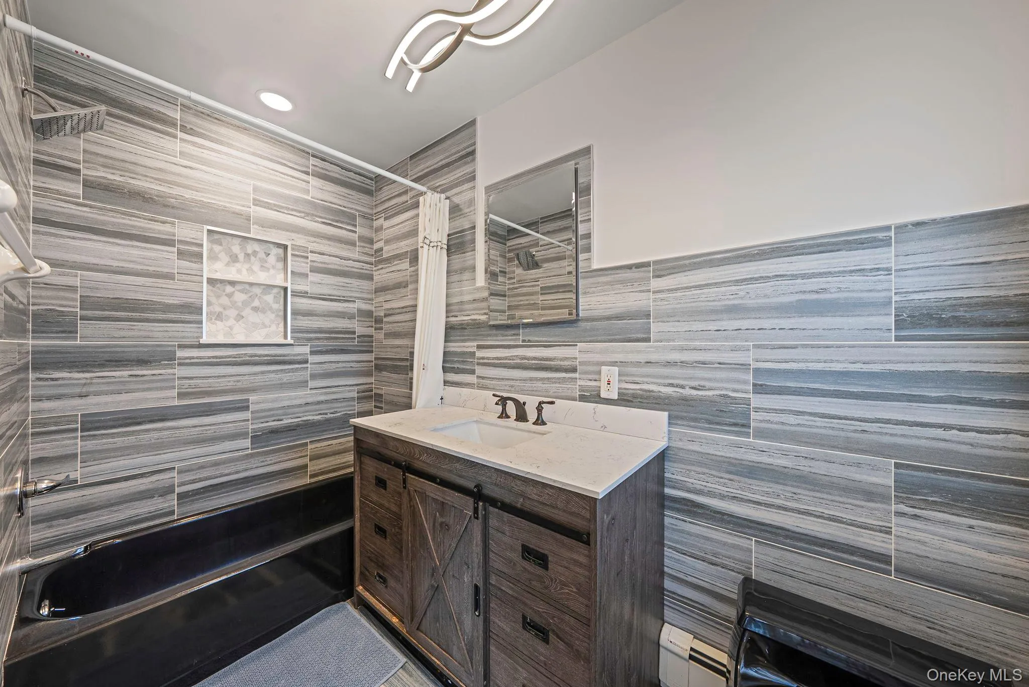 204 Bayview Avenue, Oyster Bay, NY, 4 Bedrooms Bedrooms, 9 Rooms Rooms,3 BathroomsBathrooms,Residential,For Rent,Bayview,0,1017121 204 Bayview Avenue, Oyster Bay, NY, 4 Bedrooms Bedrooms, 9 Rooms Rooms,3 BathroomsBathrooms,Residential,For Rent,Bayview,0,1017121
