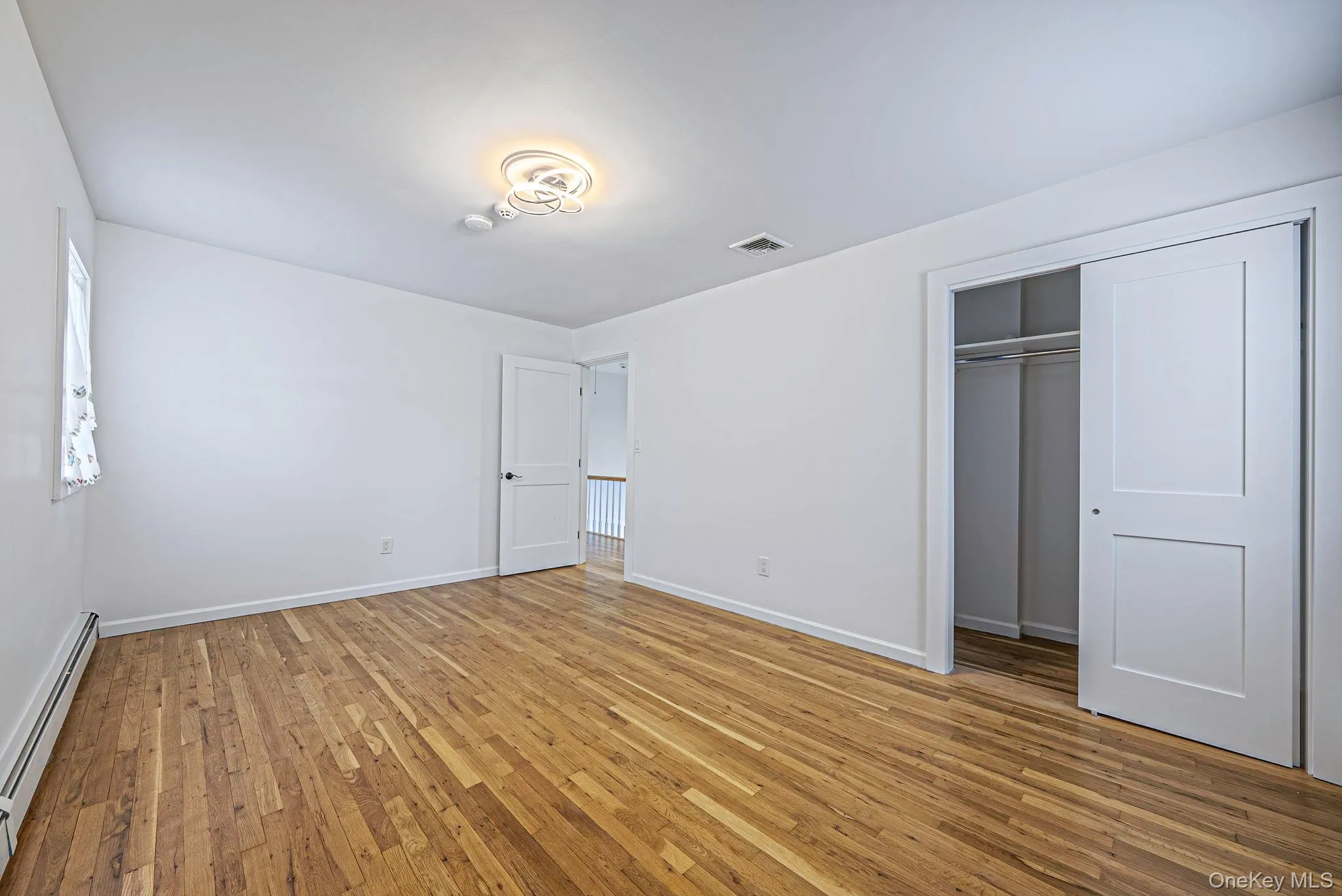 204 Bayview Avenue, Oyster Bay, NY, 4 Bedrooms Bedrooms, 9 Rooms Rooms,3 BathroomsBathrooms,Residential,For Rent,Bayview,0,KEY1017121 204 Bayview Avenue, Oyster Bay, NY, 4 Bedrooms Bedrooms, 9 Rooms Rooms,3 BathroomsBathrooms,Residential,For Rent,Bayview,0,KEY1017121