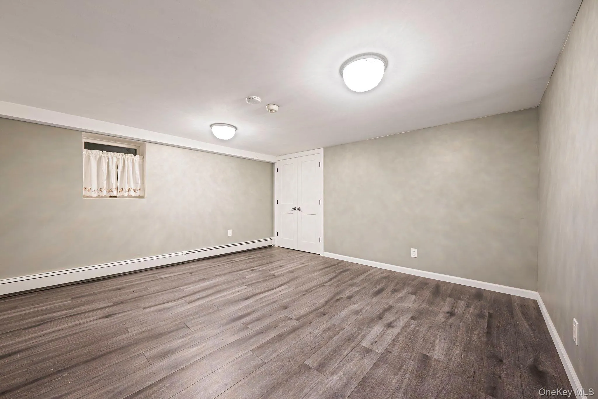 204 Bayview Avenue, Oyster Bay, NY, 4 Bedrooms Bedrooms, 9 Rooms Rooms,3 BathroomsBathrooms,Residential,For Rent,Bayview,0,KEY1017121 204 Bayview Avenue, Oyster Bay, NY, 4 Bedrooms Bedrooms, 9 Rooms Rooms,3 BathroomsBathrooms,Residential,For Rent,Bayview,0,KEY1017121