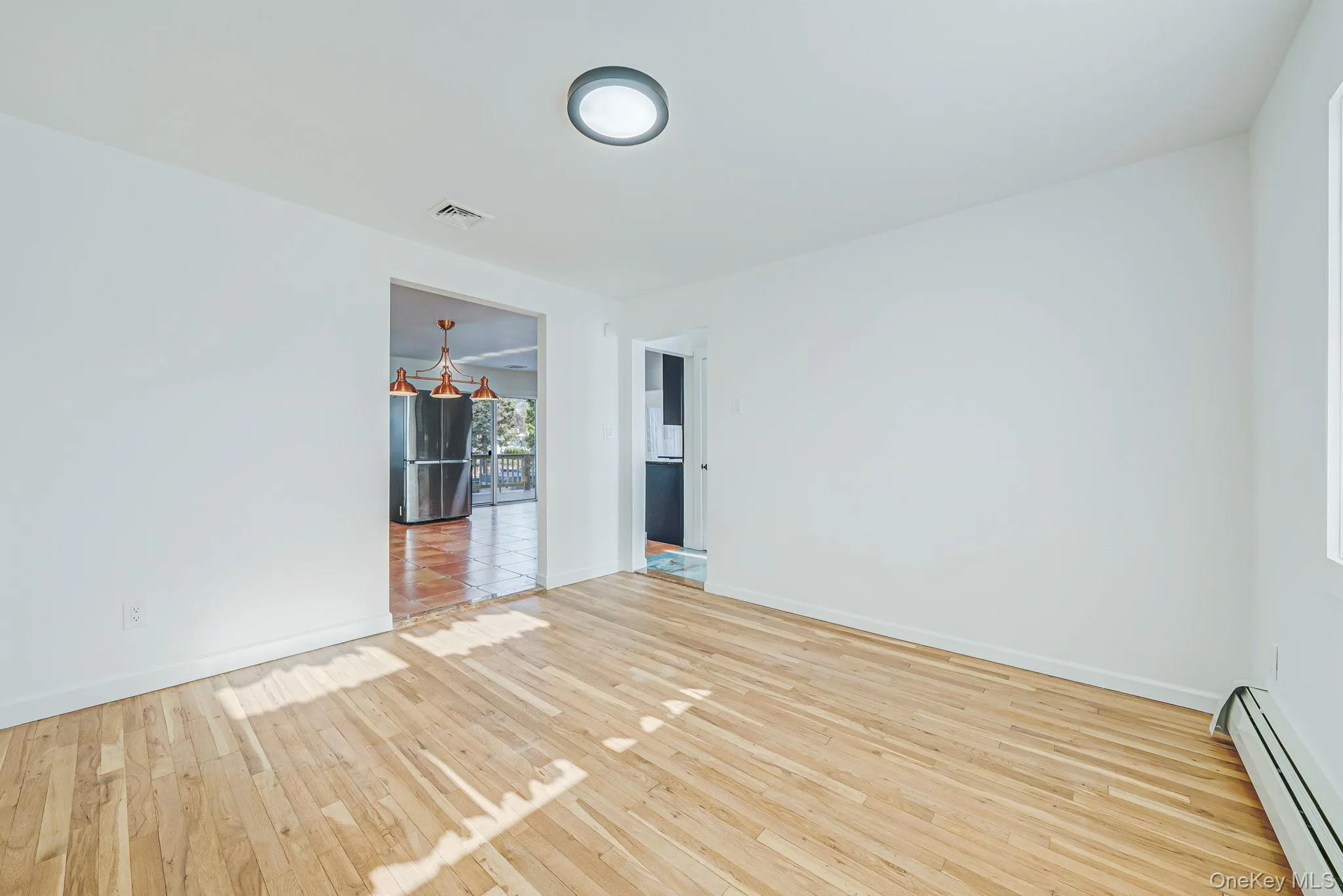 204 Bayview Avenue, Oyster Bay, NY, 4 Bedrooms Bedrooms, 9 Rooms Rooms,3 BathroomsBathrooms,Residential,For Rent,Bayview,0,1017121 204 Bayview Avenue, Oyster Bay, NY, 4 Bedrooms Bedrooms, 9 Rooms Rooms,3 BathroomsBathrooms,Residential,For Rent,Bayview,0,1017121