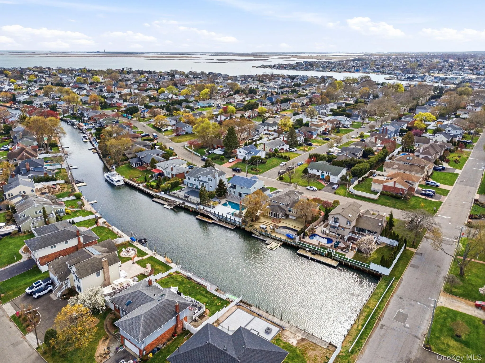 204 Bayview Avenue, Oyster Bay, NY, 4 Bedrooms Bedrooms, 9 Rooms Rooms,3 BathroomsBathrooms,Residential,For Rent,Bayview,0,KEY1017121 204 Bayview Avenue, Oyster Bay, NY, 4 Bedrooms Bedrooms, 9 Rooms Rooms,3 BathroomsBathrooms,Residential,For Rent,Bayview,0,KEY1017121